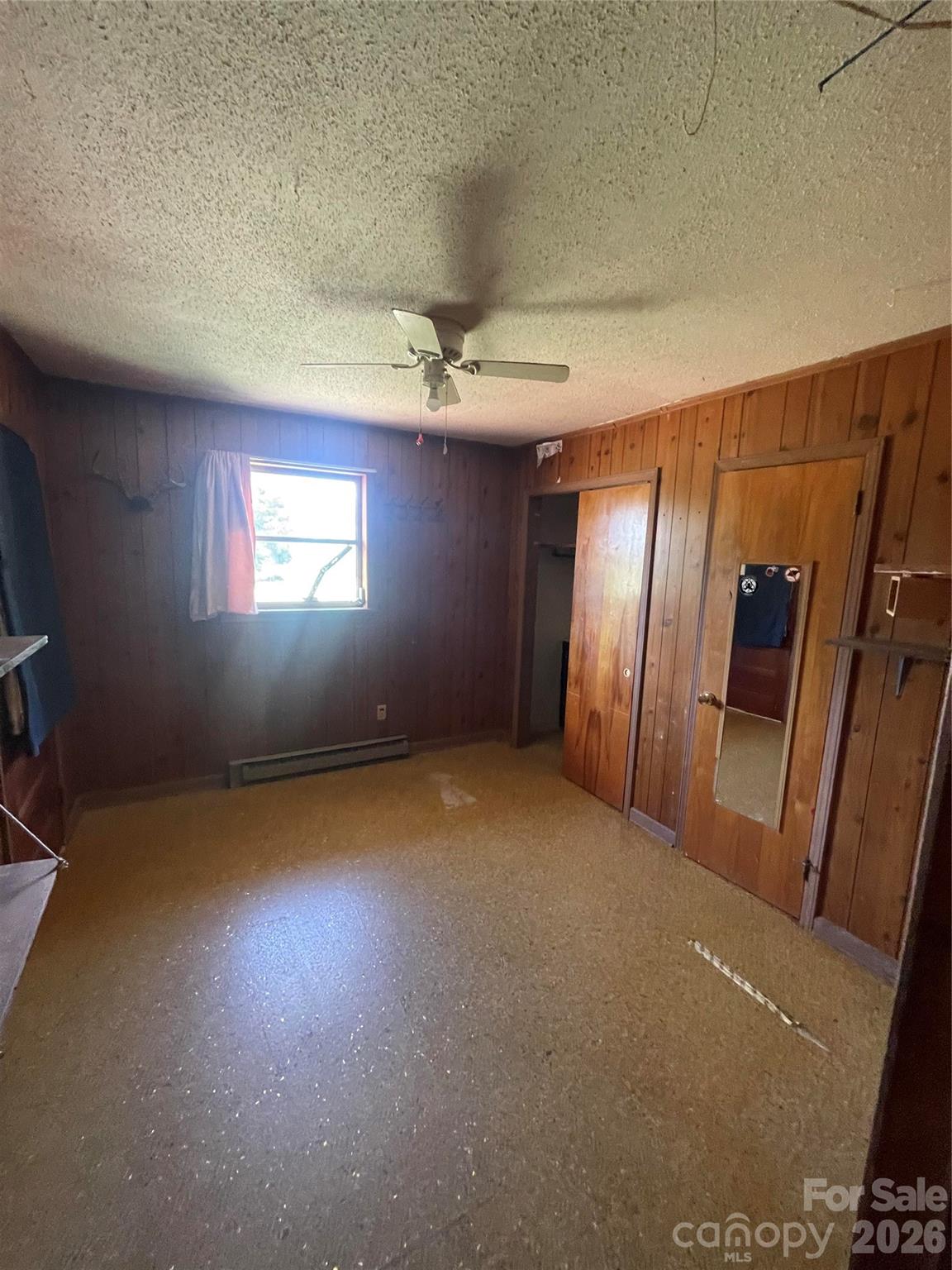 6345 Woodleaf Road Property Photo 17