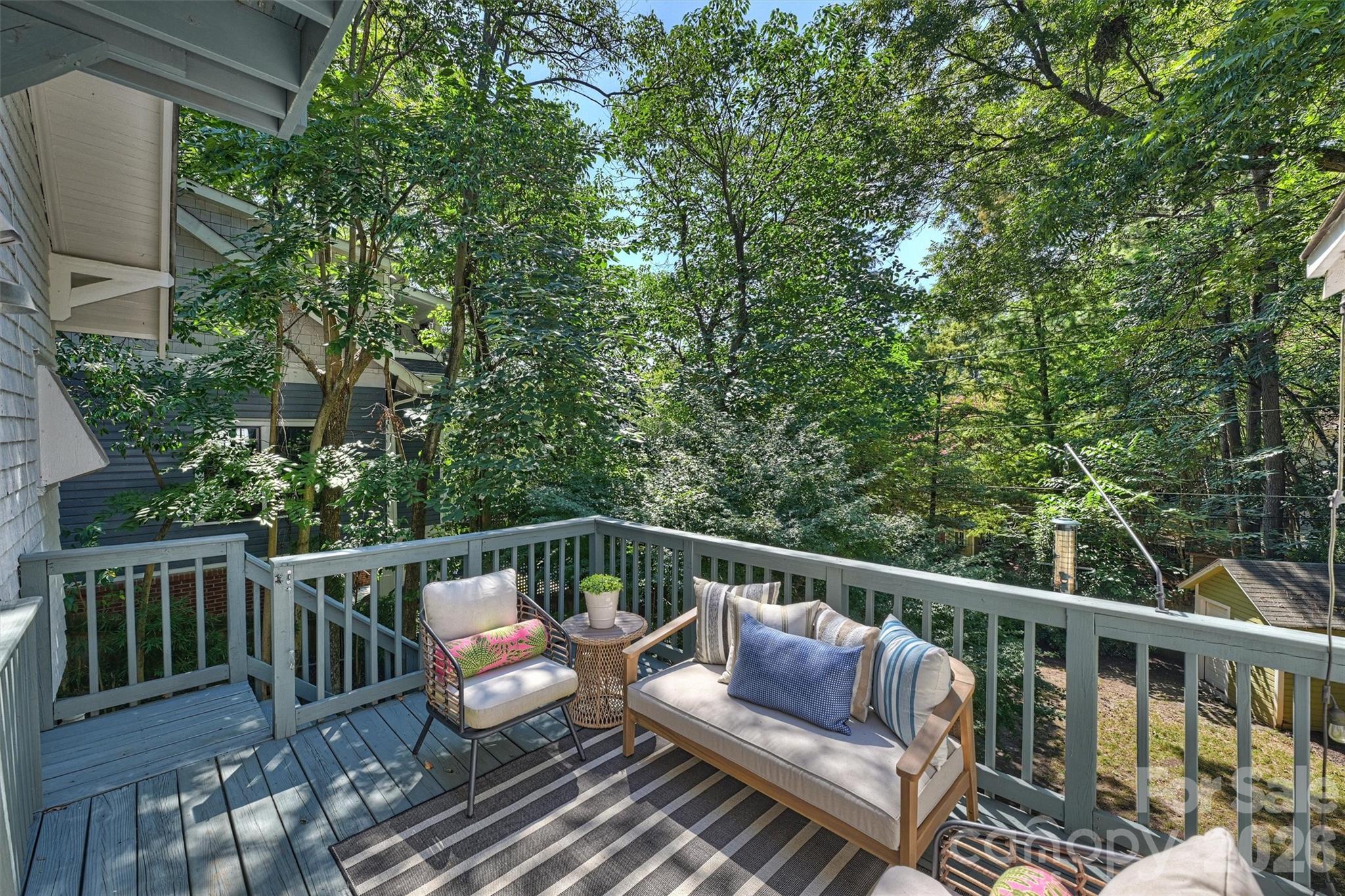 616 E Tremont Avenue Property Photo 35