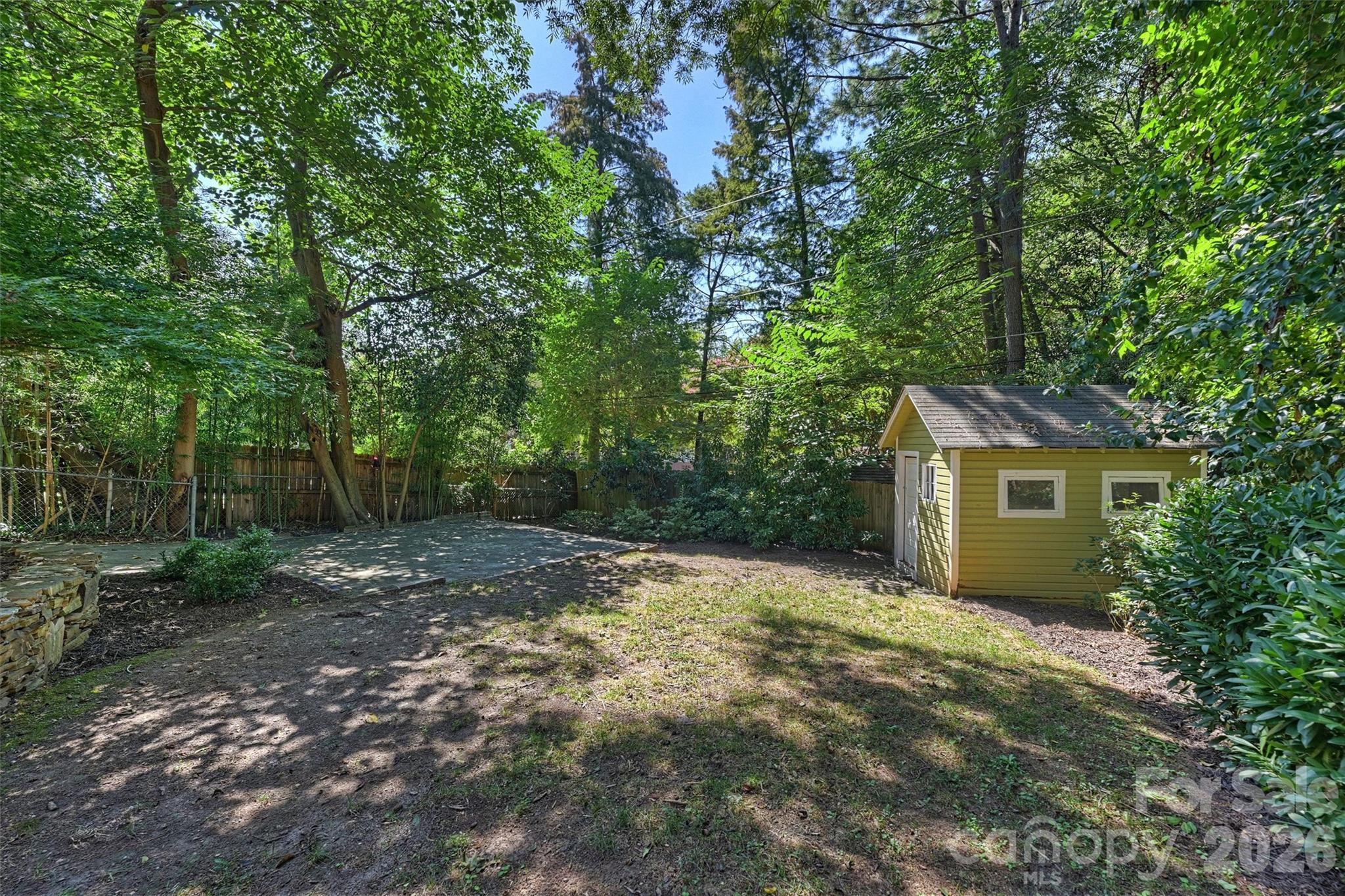 616 E Tremont Avenue Property Photo 44