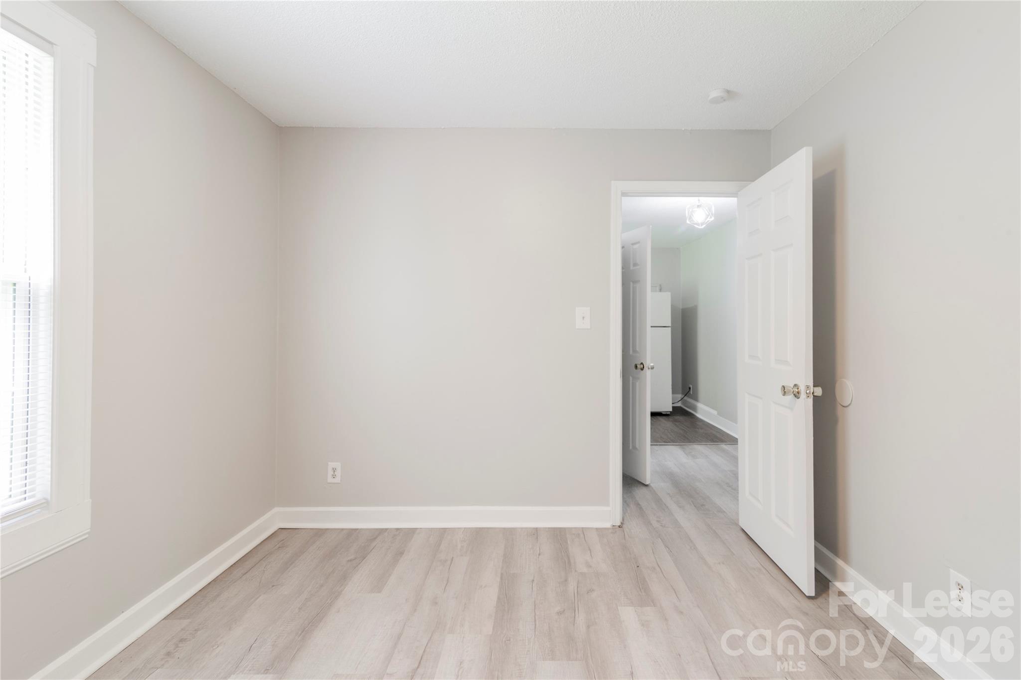 2517 Hemphill Street 2 Property Photo 12