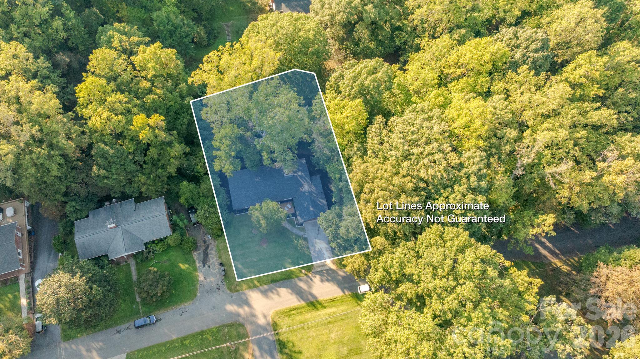 508 Berkshire Drive Property Photo 3