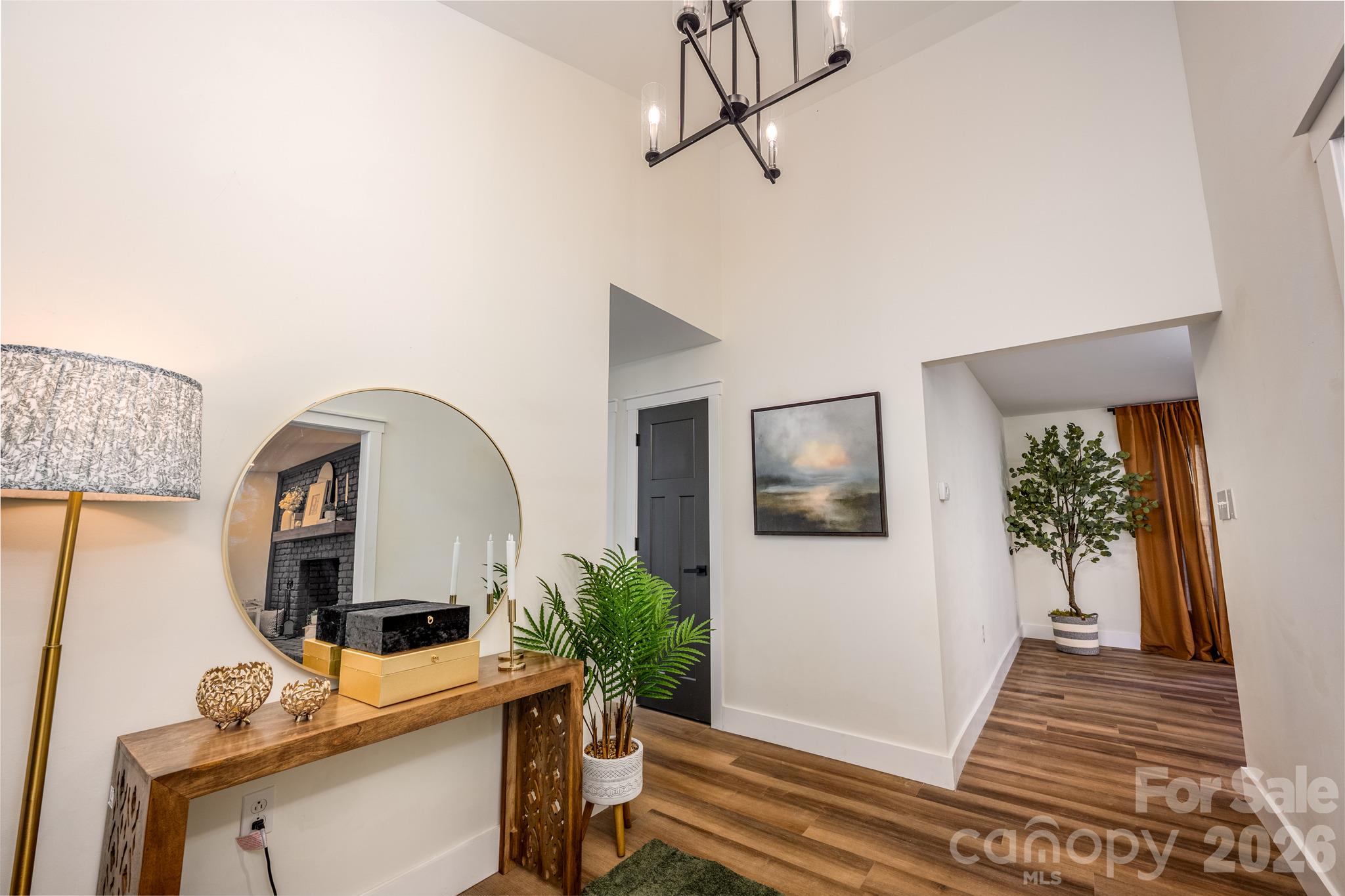 508 Berkshire Drive Property Photo 6