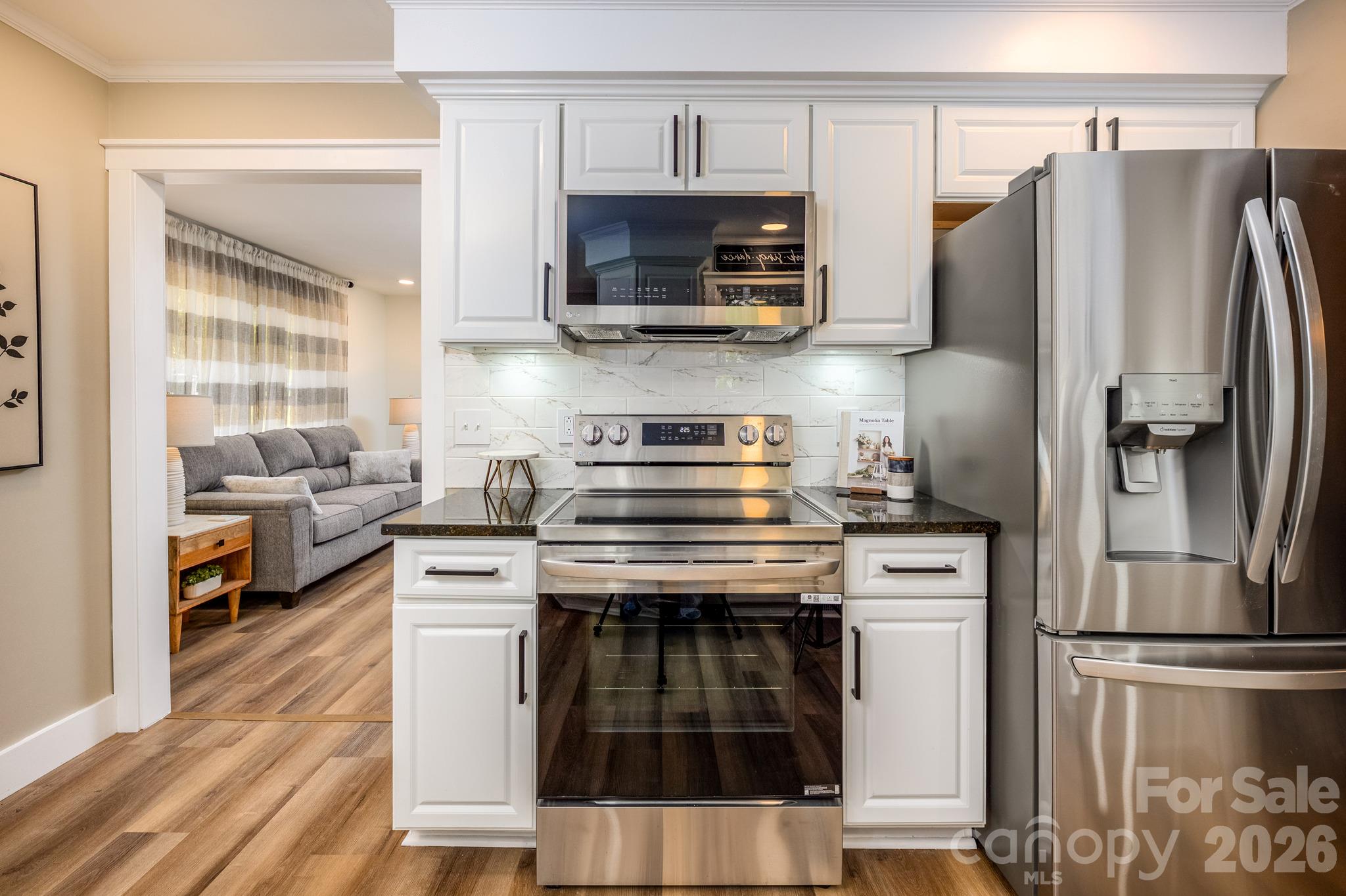 508 Berkshire Drive Property Photo 12