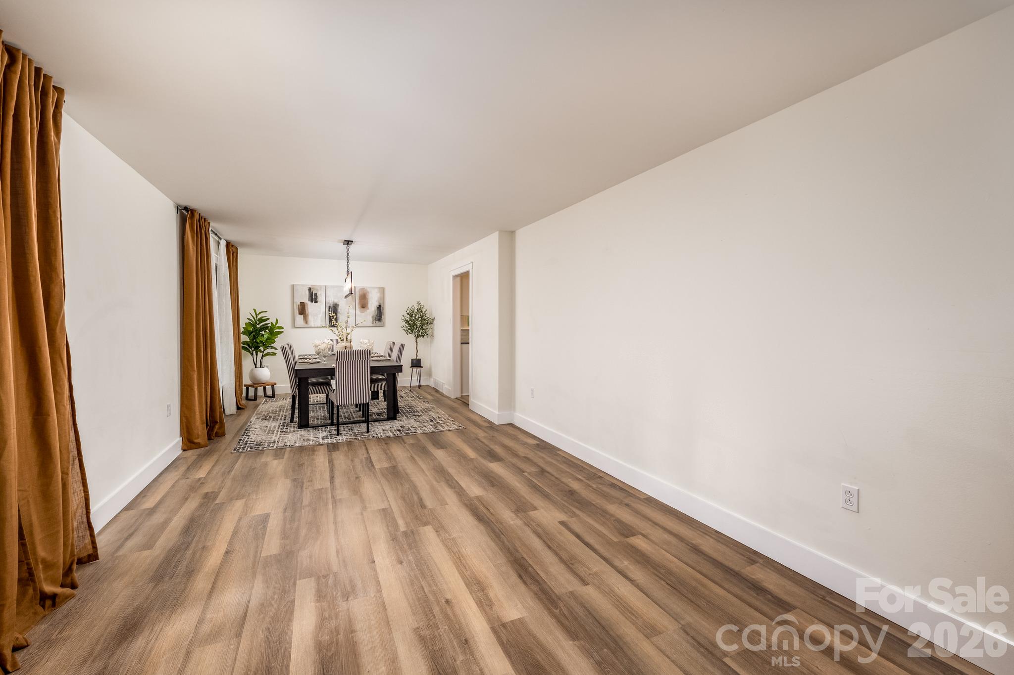 508 Berkshire Drive Property Photo 20