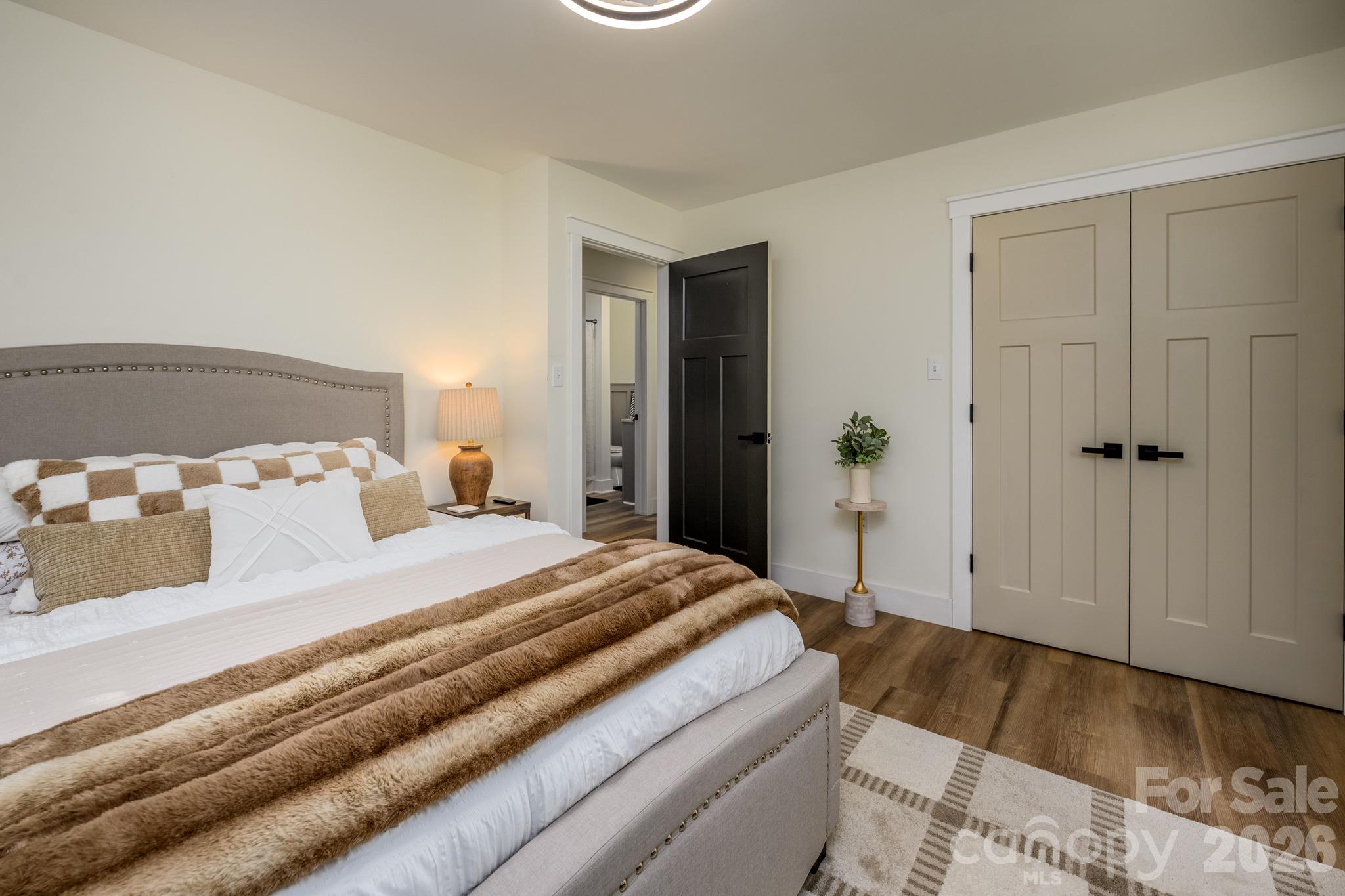 508 Berkshire Drive Property Photo 25