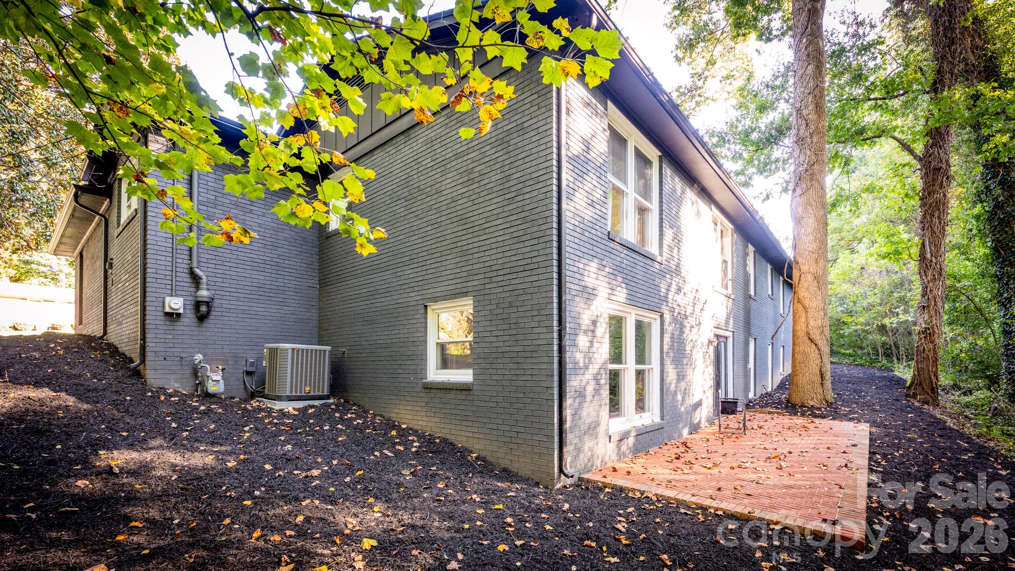 508 Berkshire Drive Property Photo 38