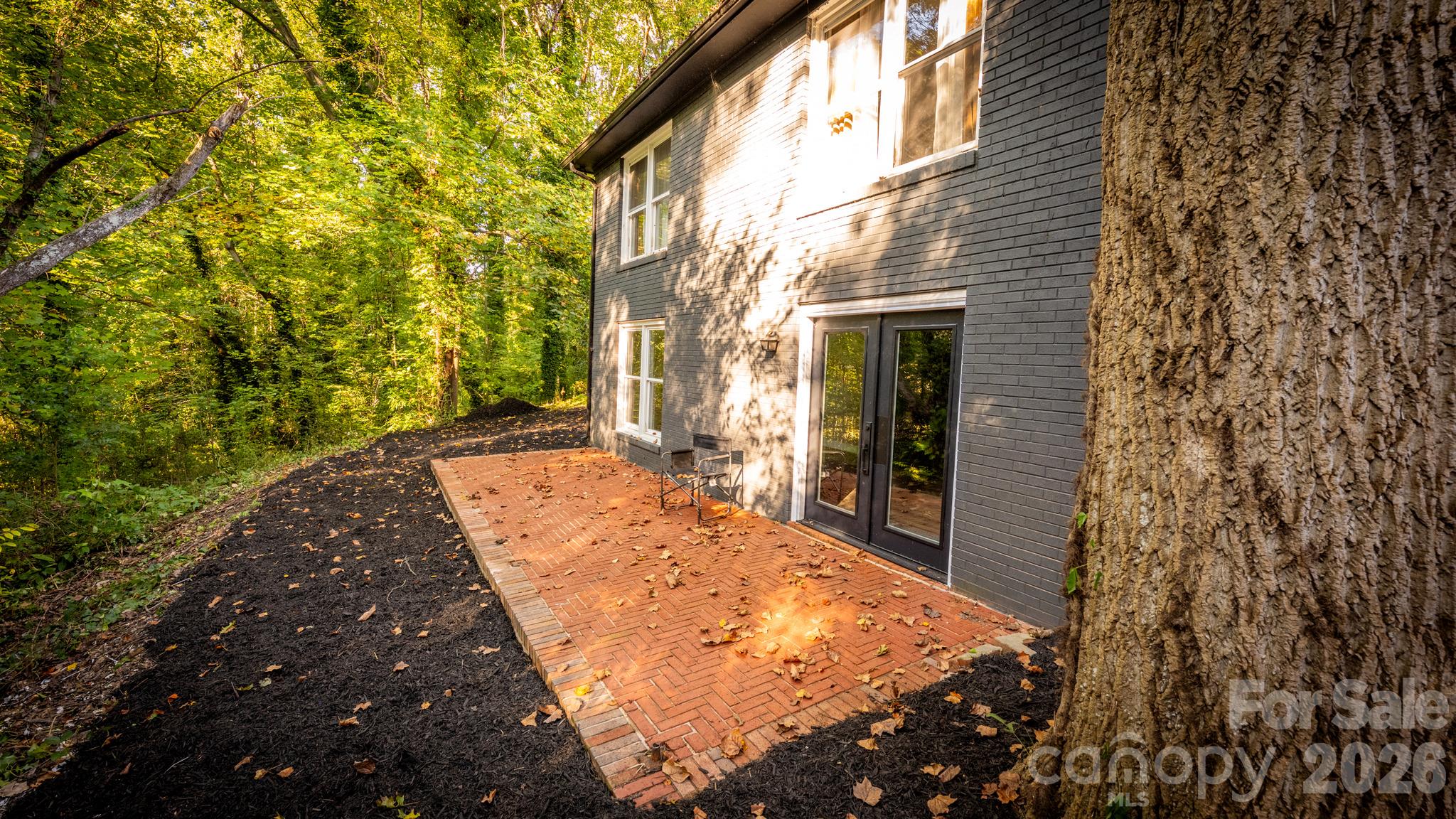 508 Berkshire Drive Property Photo 39