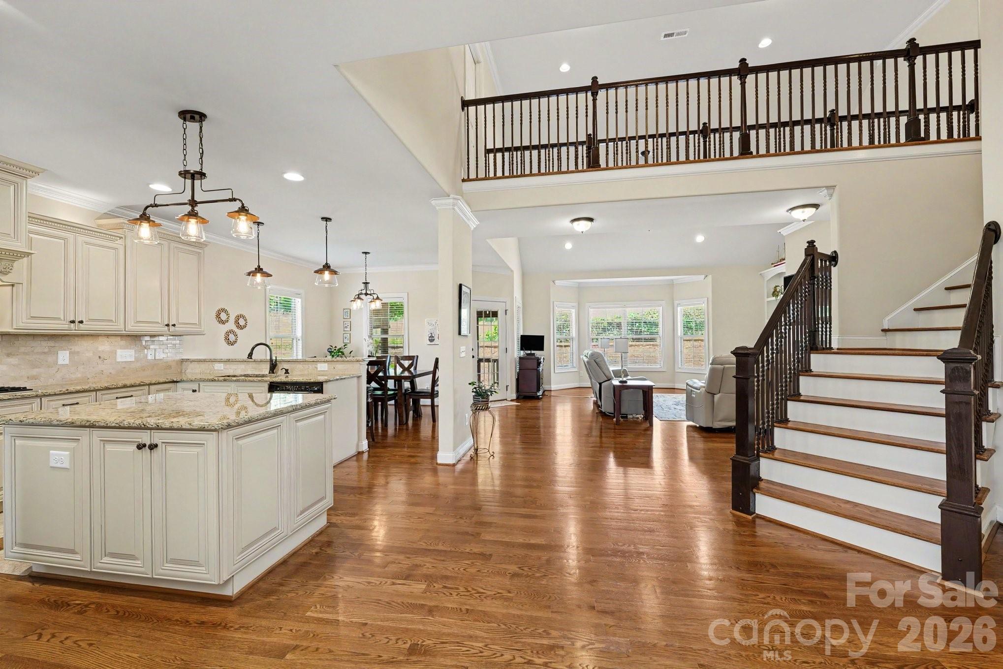 489 Lotus Court Property Photo 7