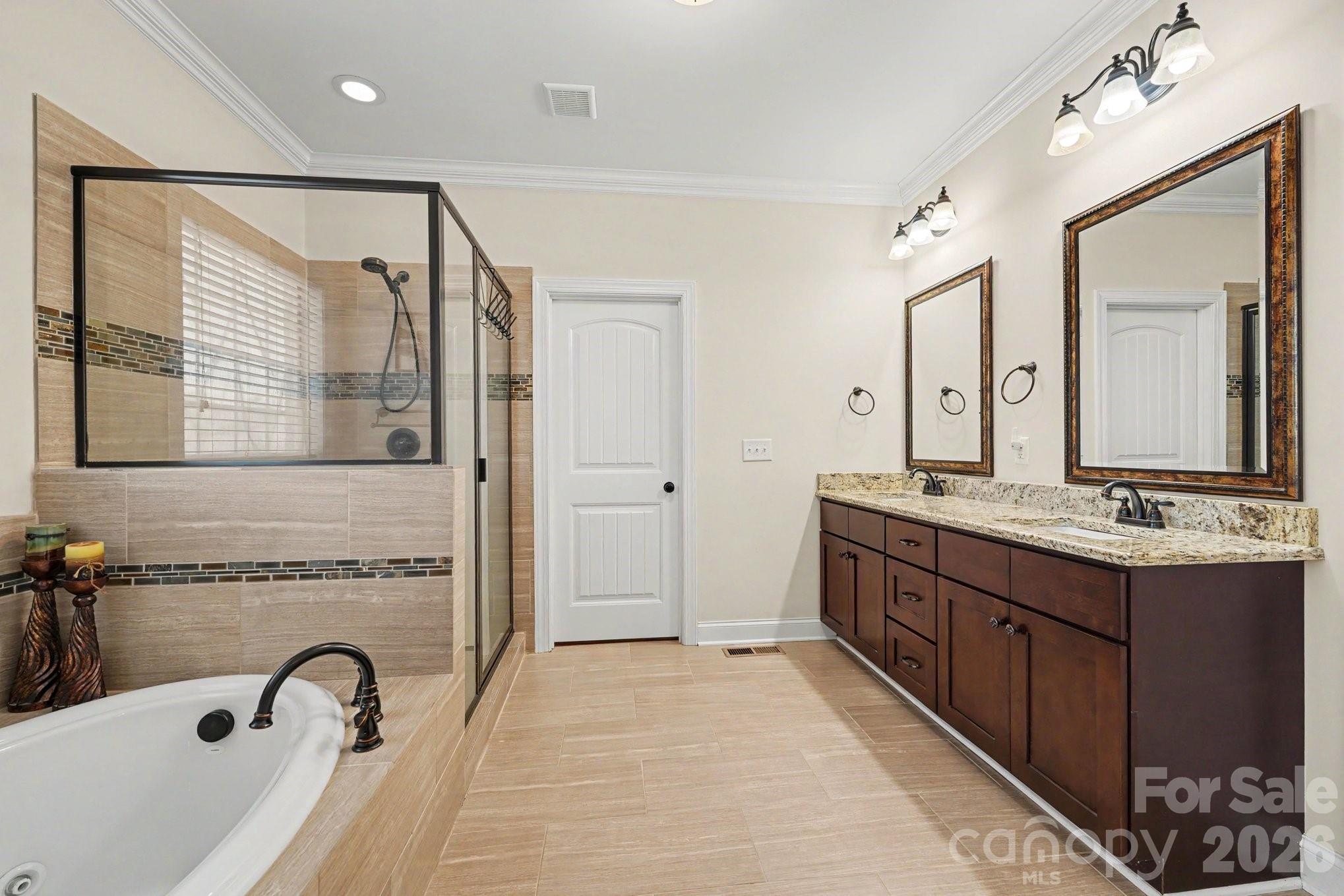 489 Lotus Court Property Photo 19