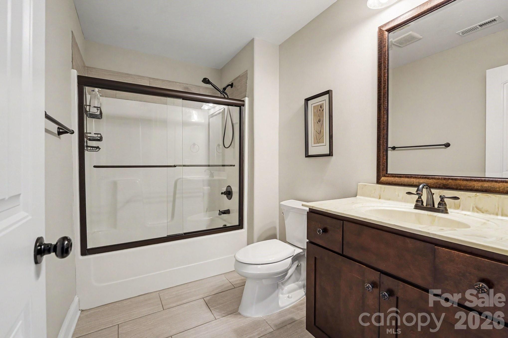 489 Lotus Court Property Photo 26