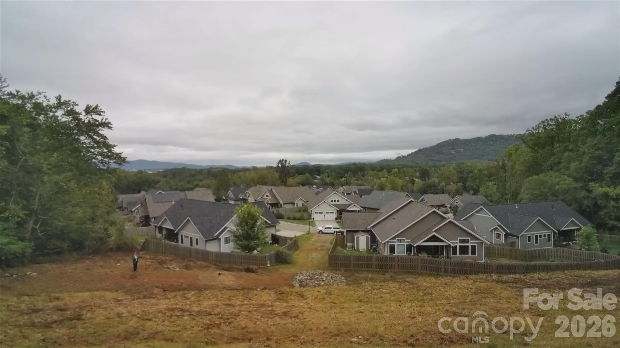 87 Starwood Valley Trail Property Photo 1
