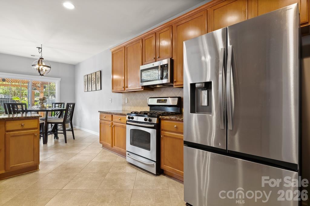 6723 Carrington Pointe Drive Property Photo 14