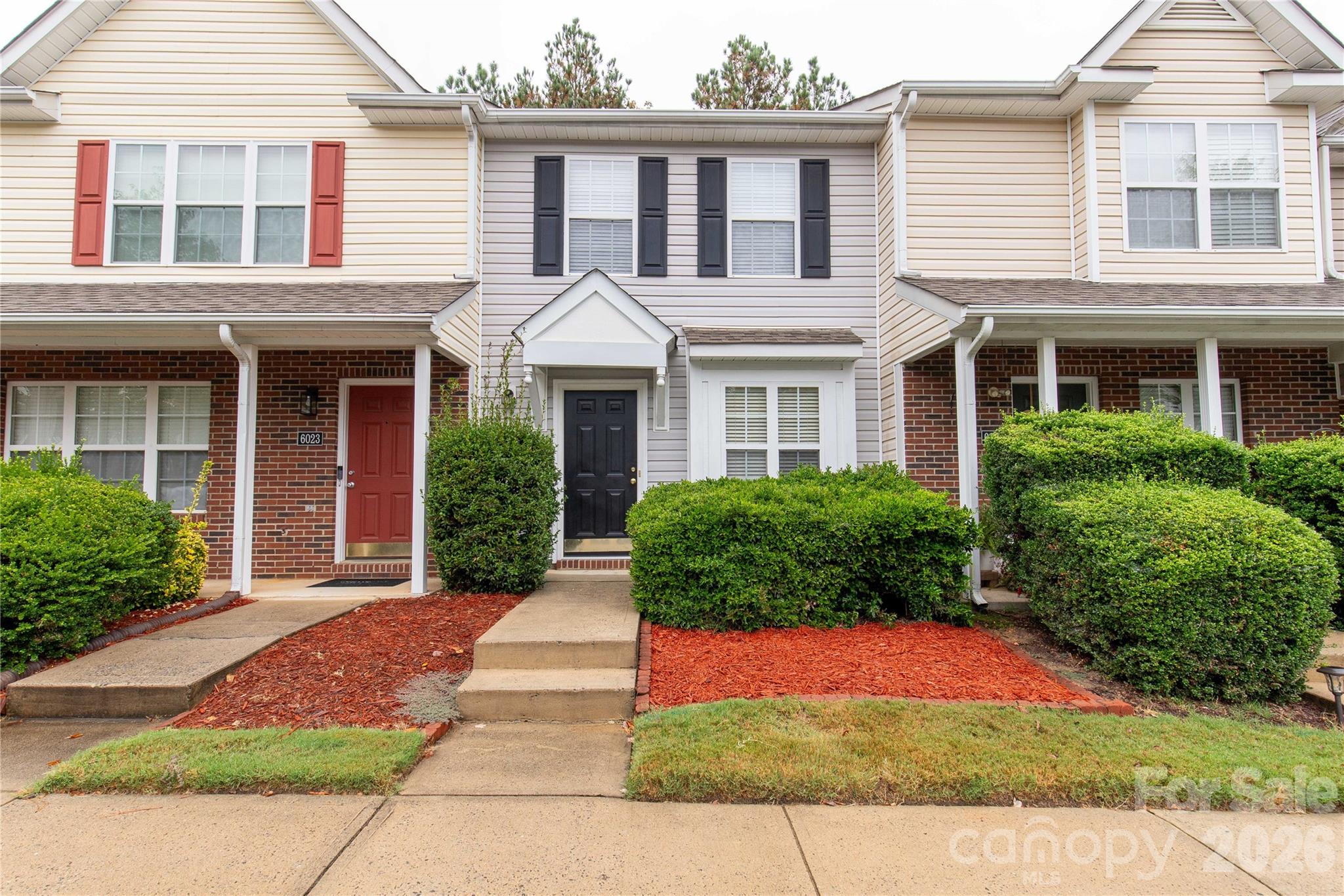 6025 Leek Court Property Photo 1