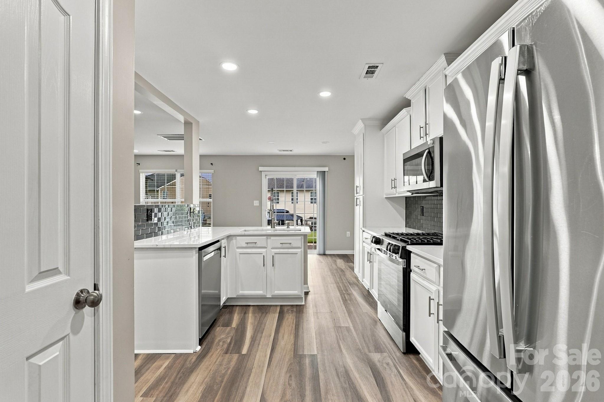 2204 Reid Pointe Avenue Property Photo 17