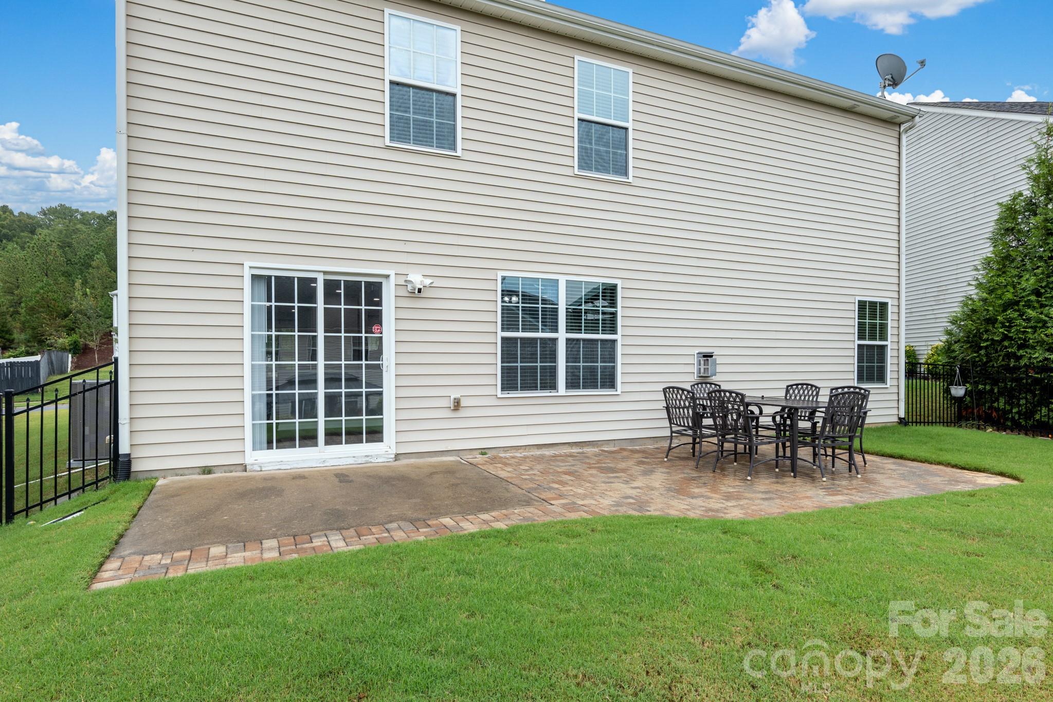 2204 Reid Pointe Avenue Property Photo 43