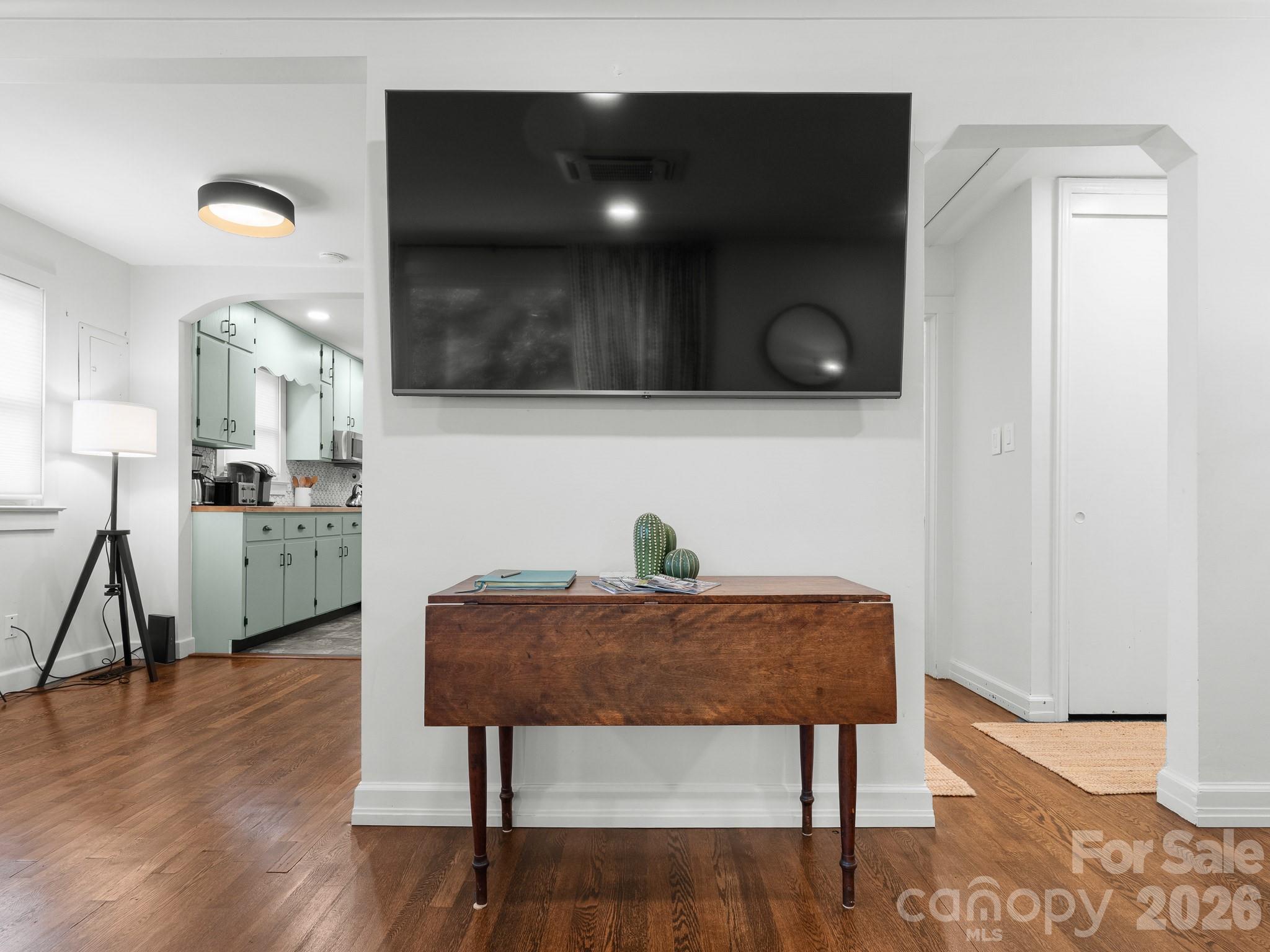 105 Robinson Avenue Property Photo 26