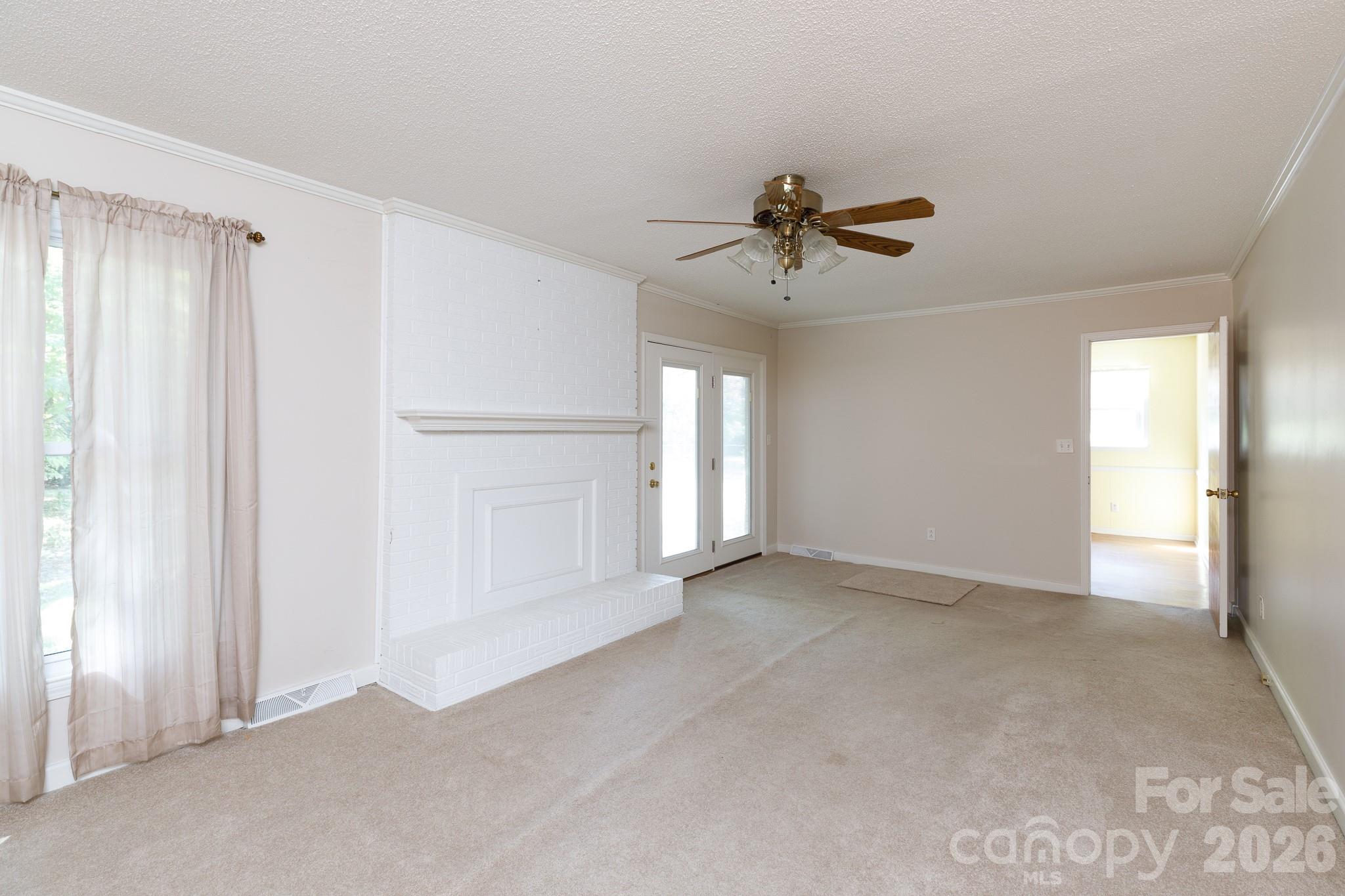 1731 Colony Road Property Photo 3