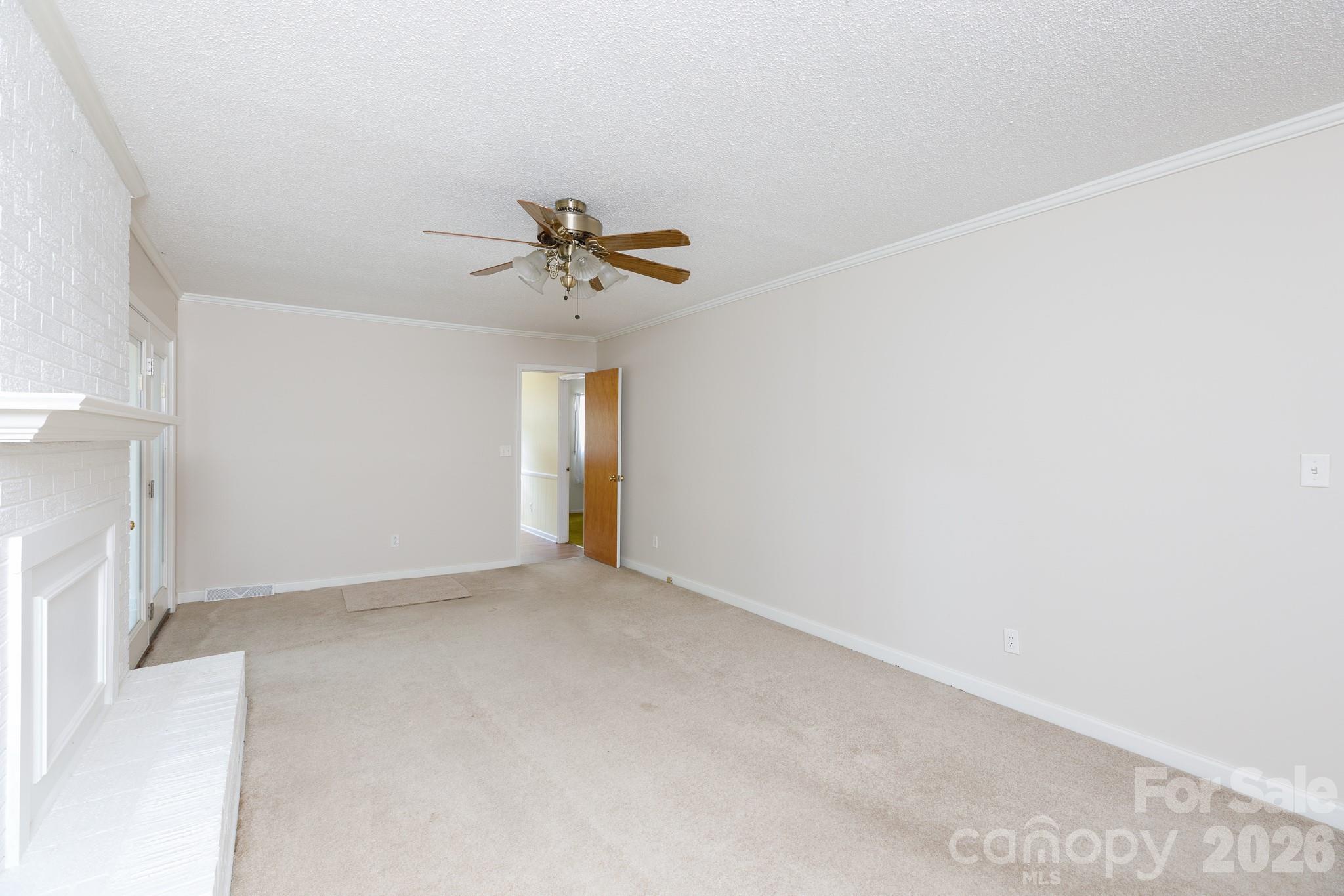 1731 Colony Road Property Photo 4