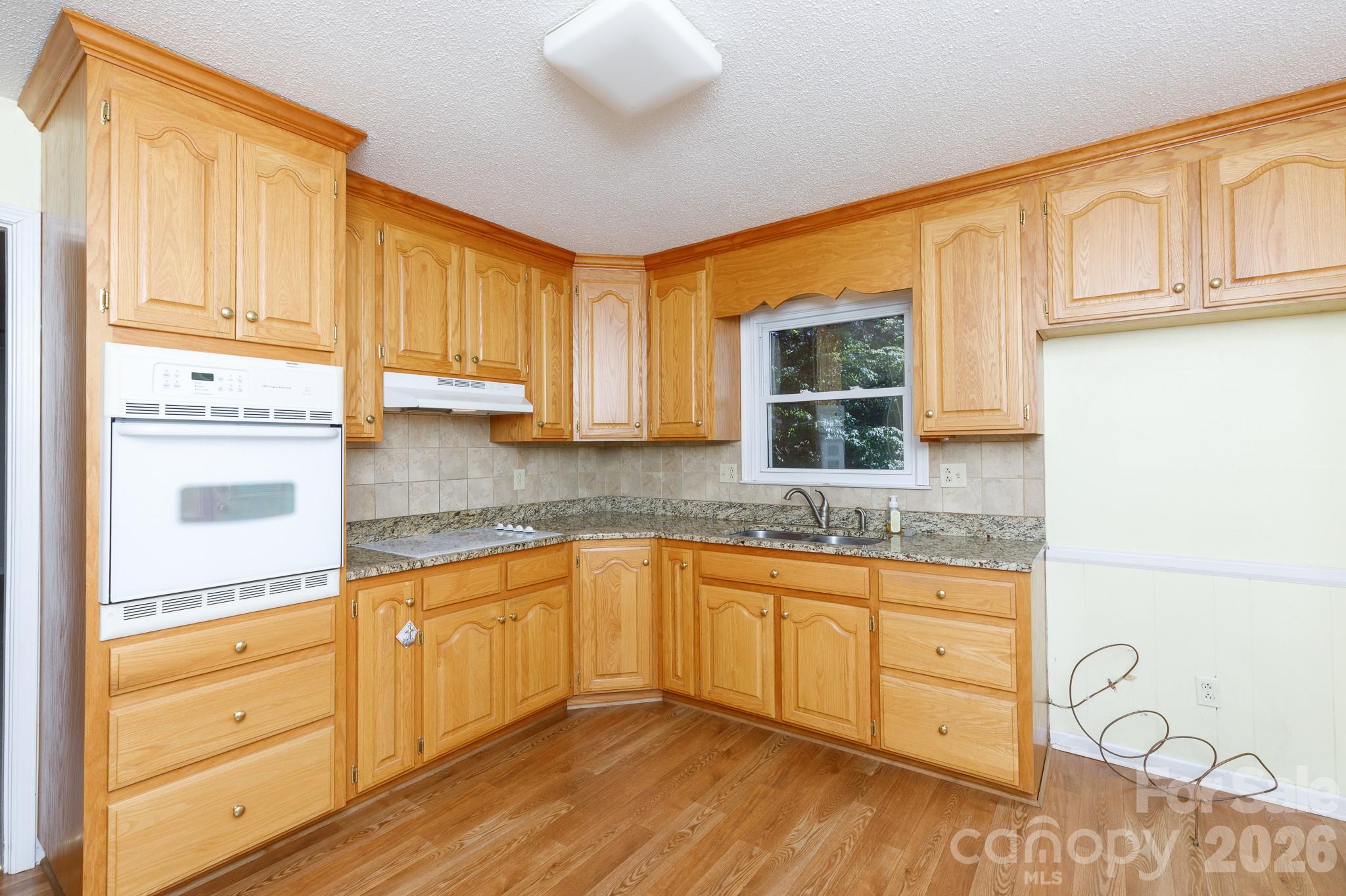 1731 Colony Road Property Photo 5