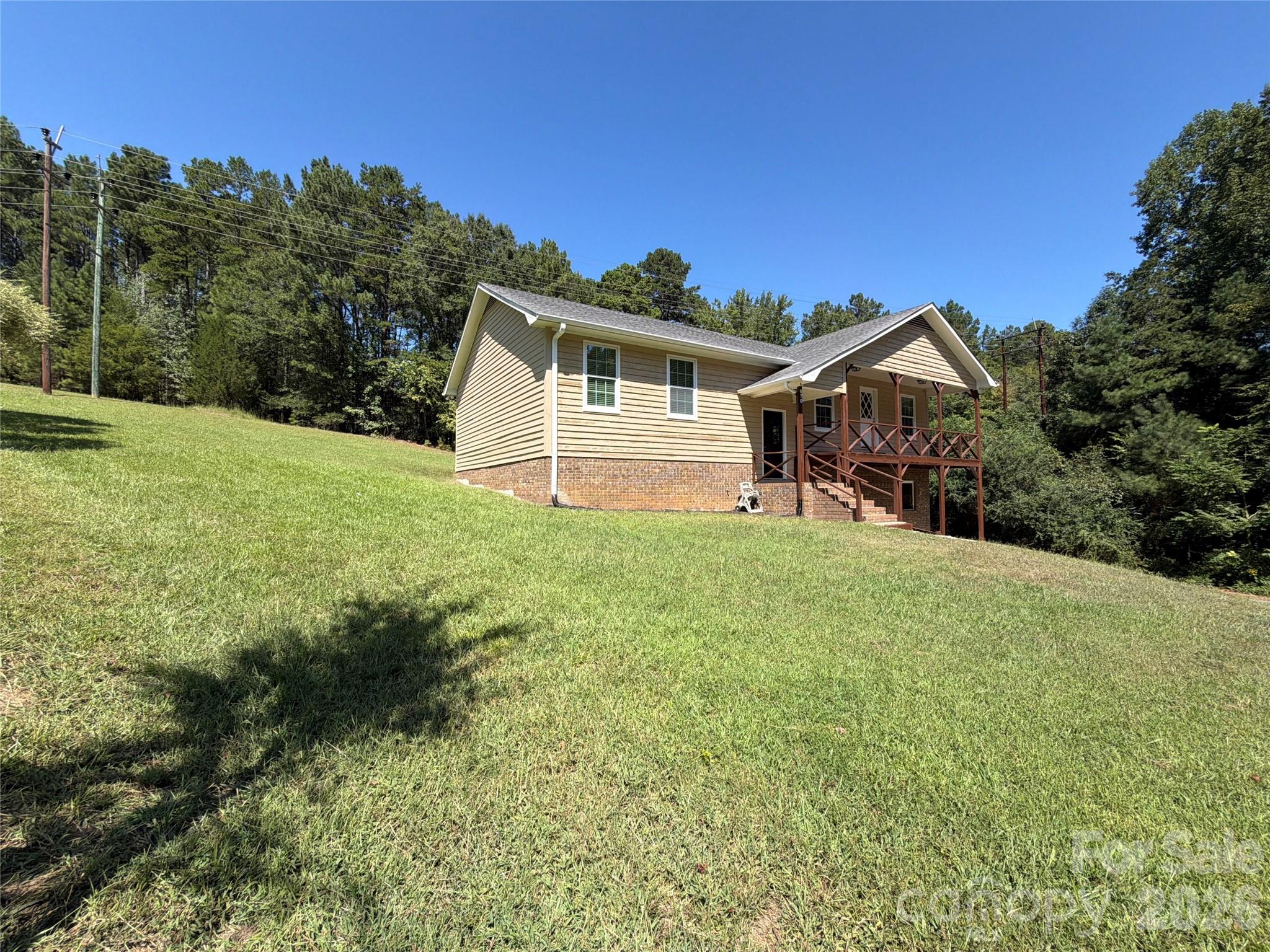 670 Mount Pleasant Road Property Photo 1