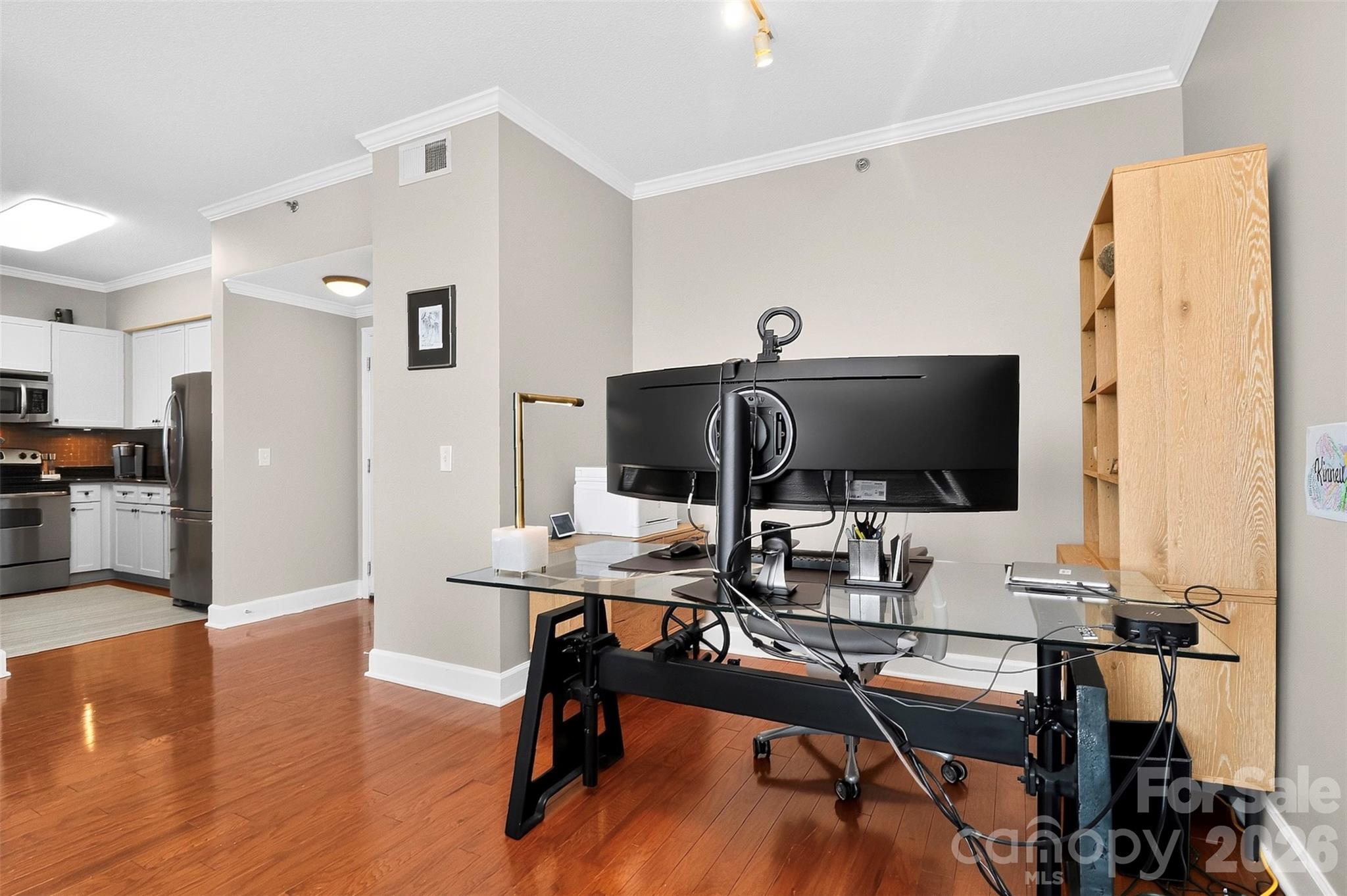1315 East Boulevard 818 Property Photo 17