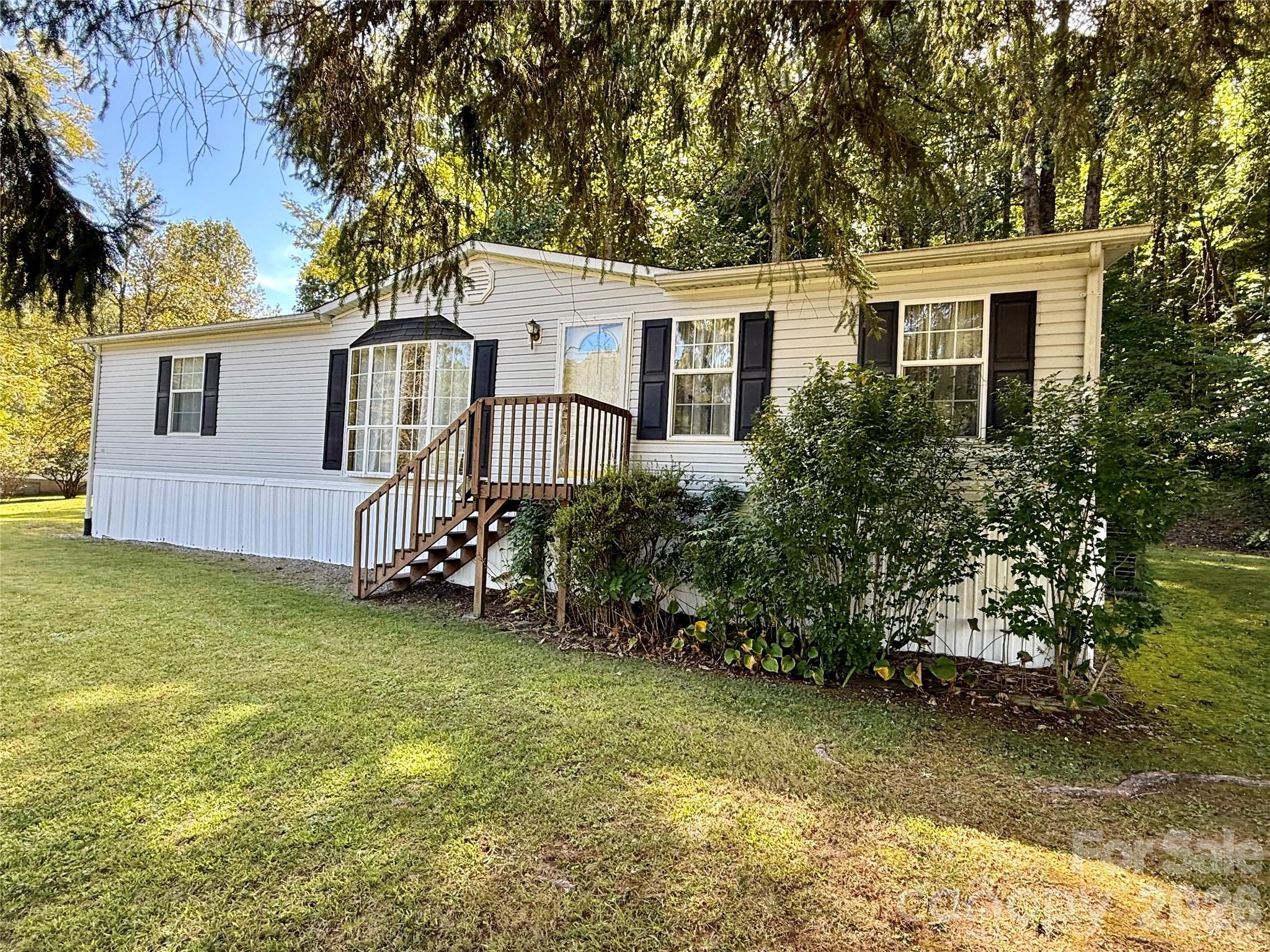 878 Gw G W Whitmire Road Property Photo 2