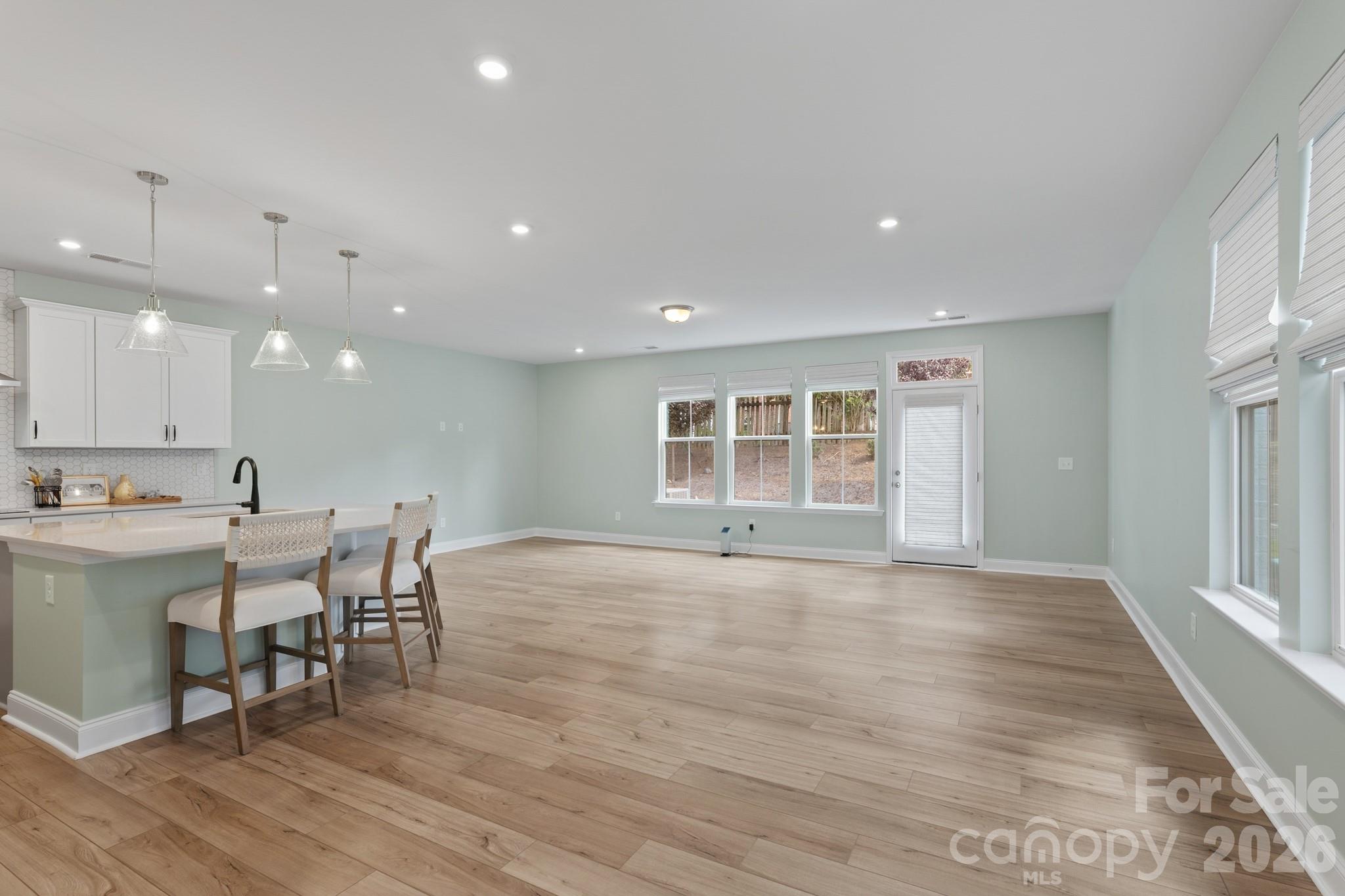 6113 Mariemont Circle Property Photo 11