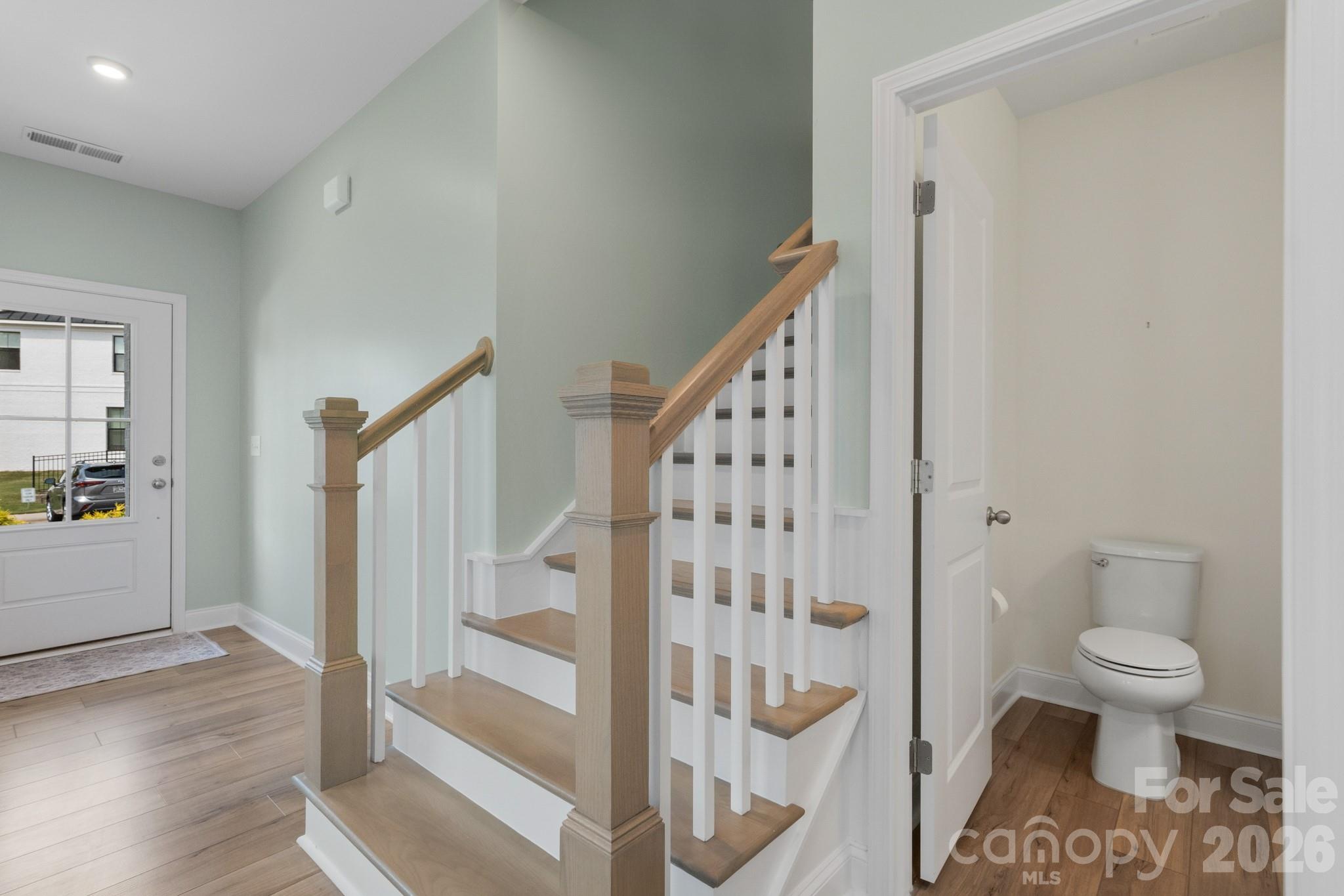 6113 Mariemont Circle Property Photo 16