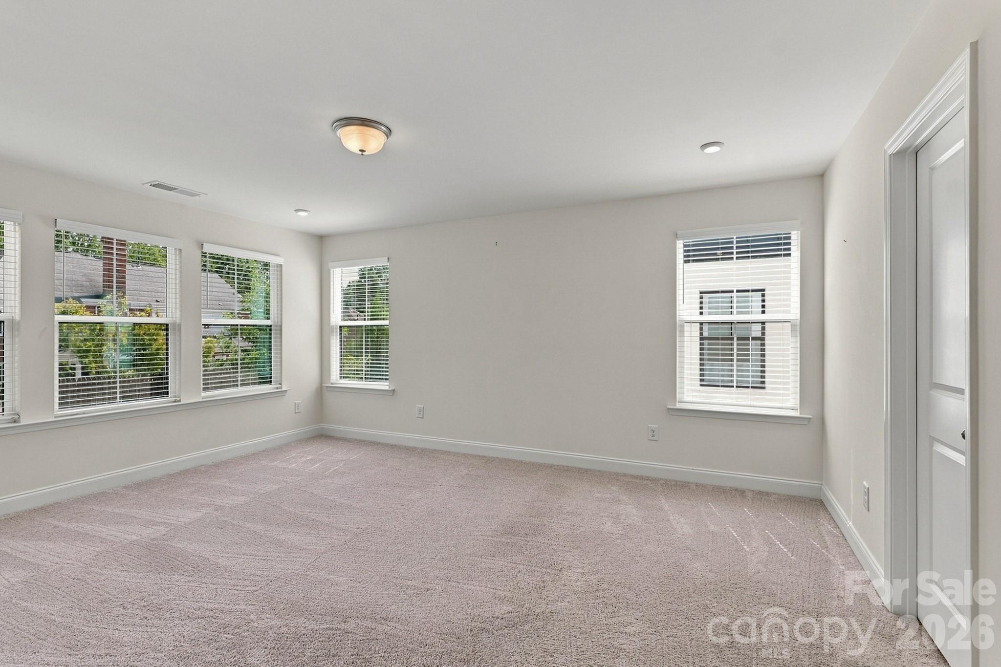 6113 Mariemont Circle Property Photo 23
