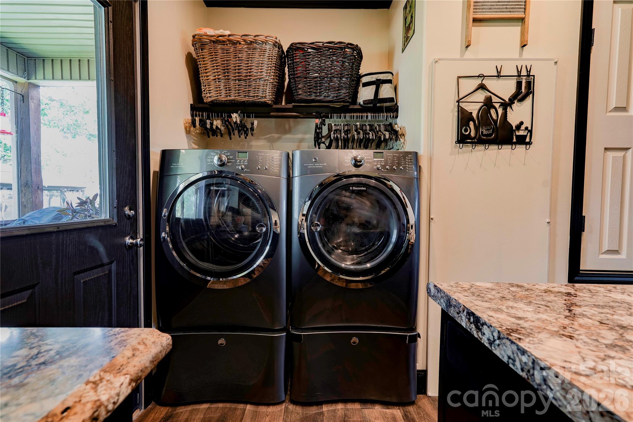 503-1 E Stagecoach Trail Property Photo 15