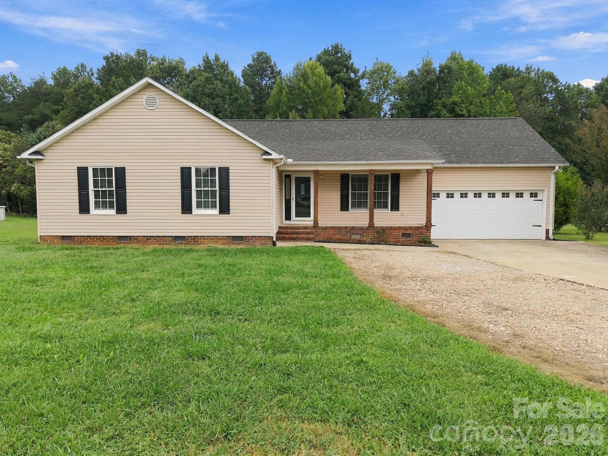 205 Sunrise Ridge Drive Property Photo 2