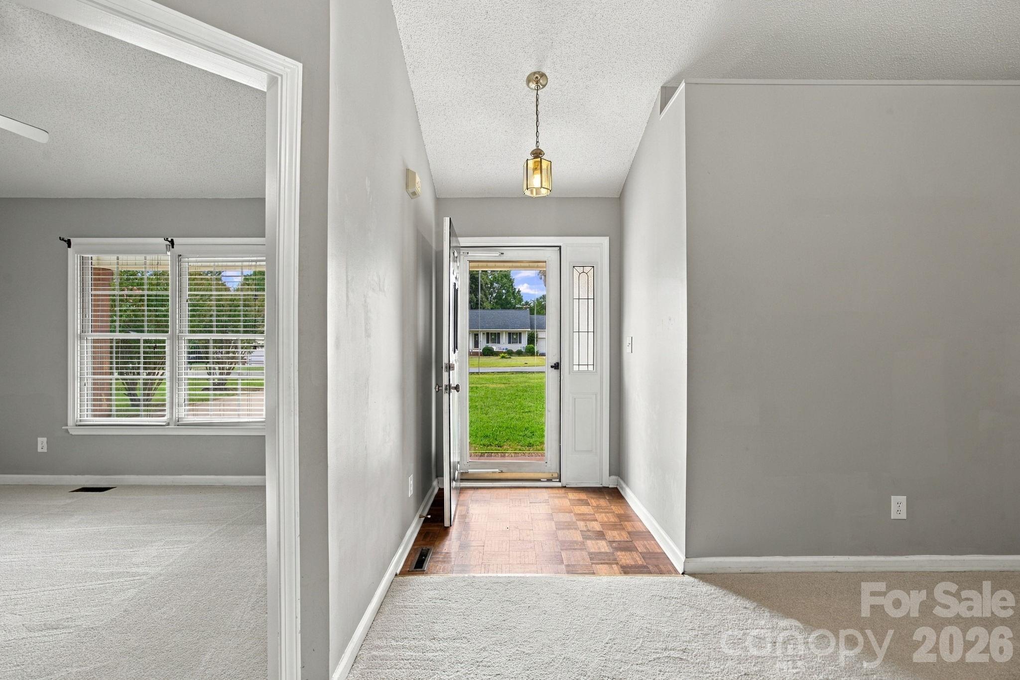 205 Sunrise Ridge Drive Property Photo 3