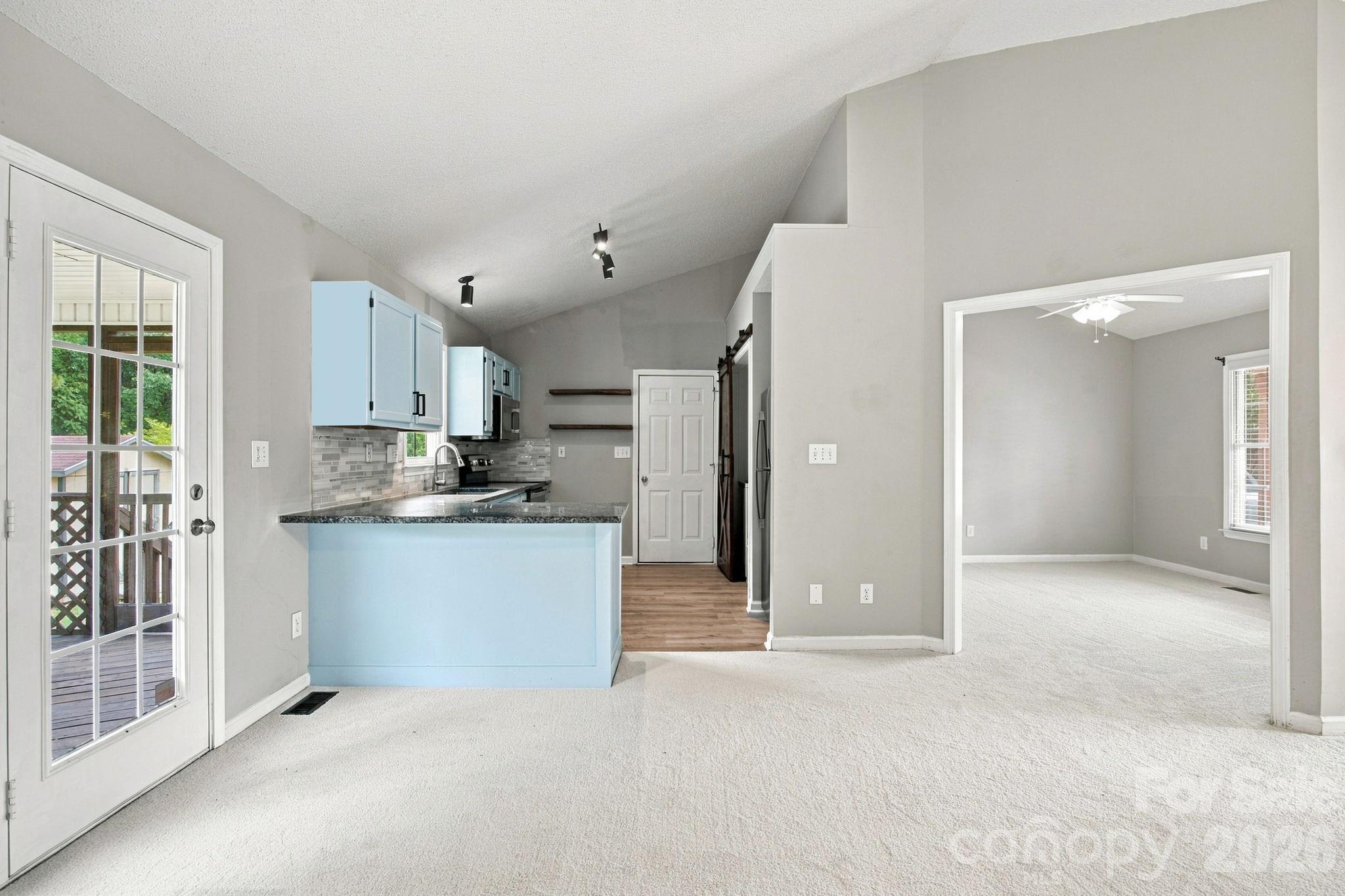 205 Sunrise Ridge Drive Property Photo 8