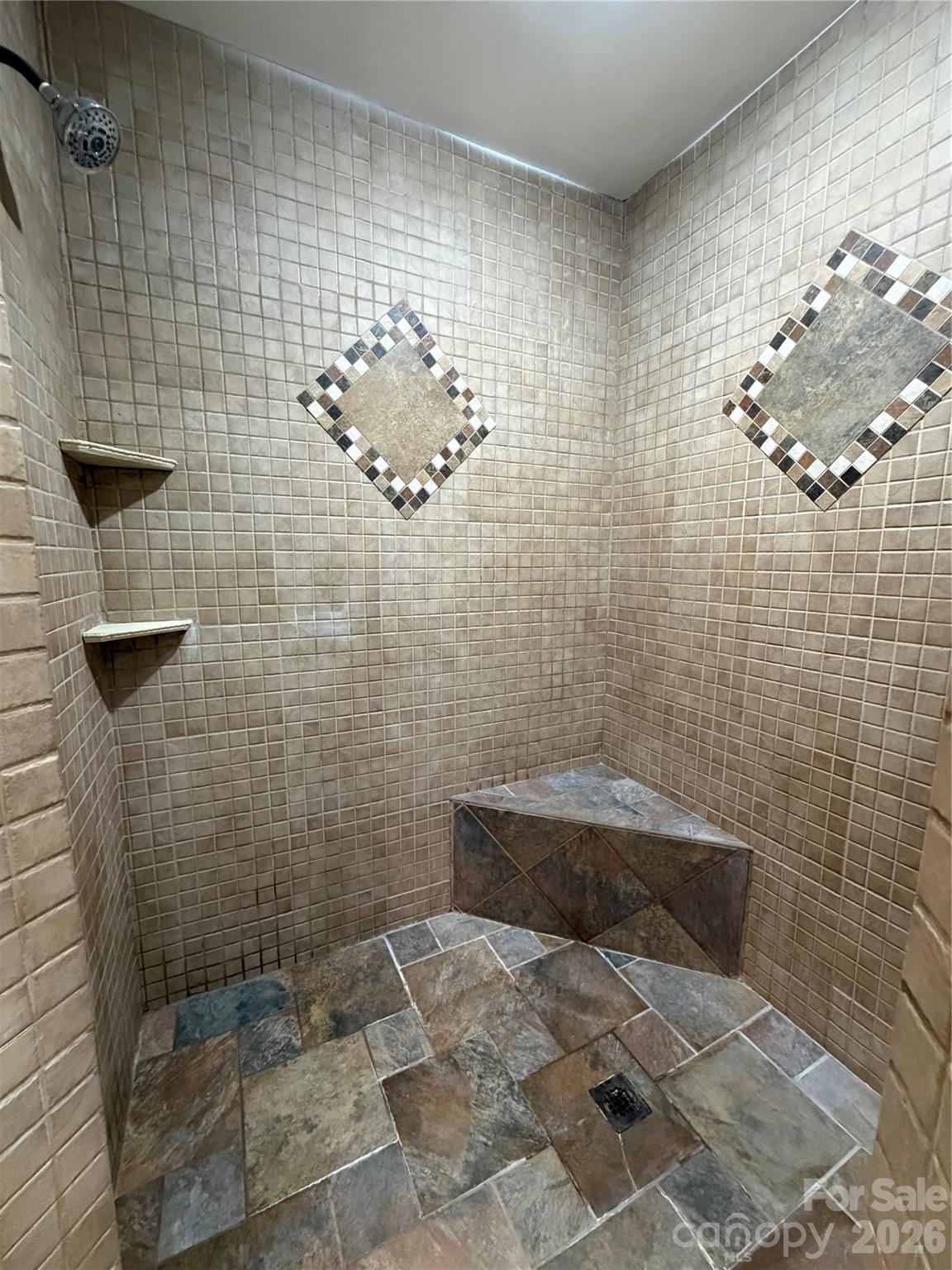 137 Wildwood Cove Property Photo 19
