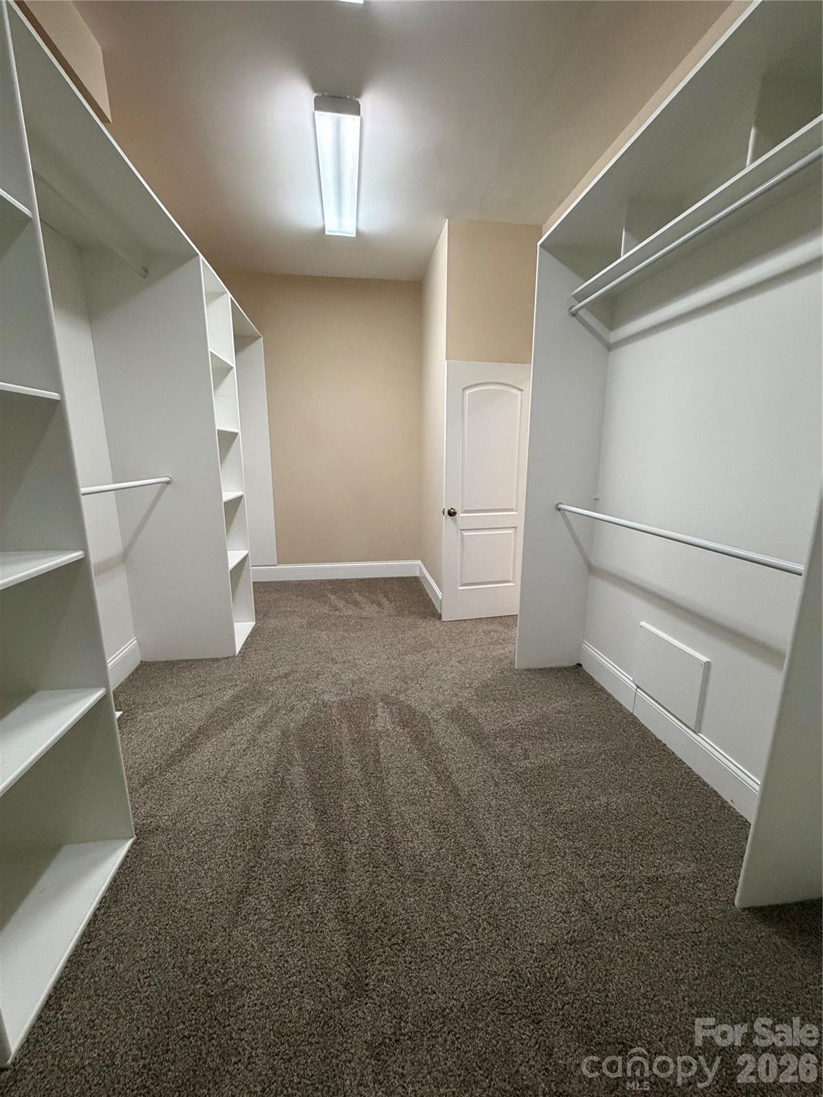 137 Wildwood Cove Property Photo 20