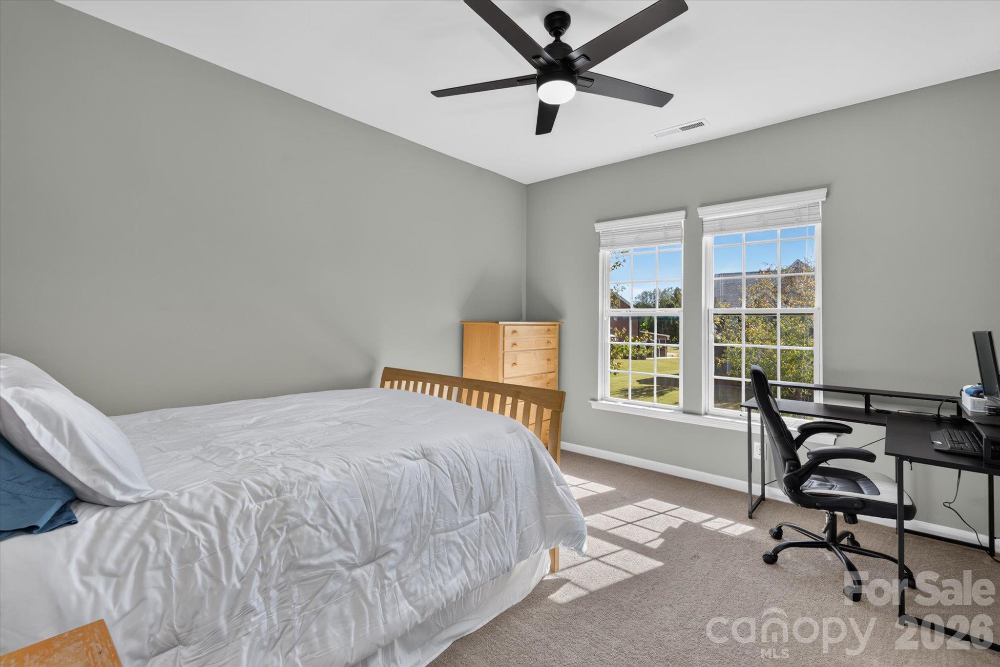 2418 Creek Manor Drive Property Photo 18