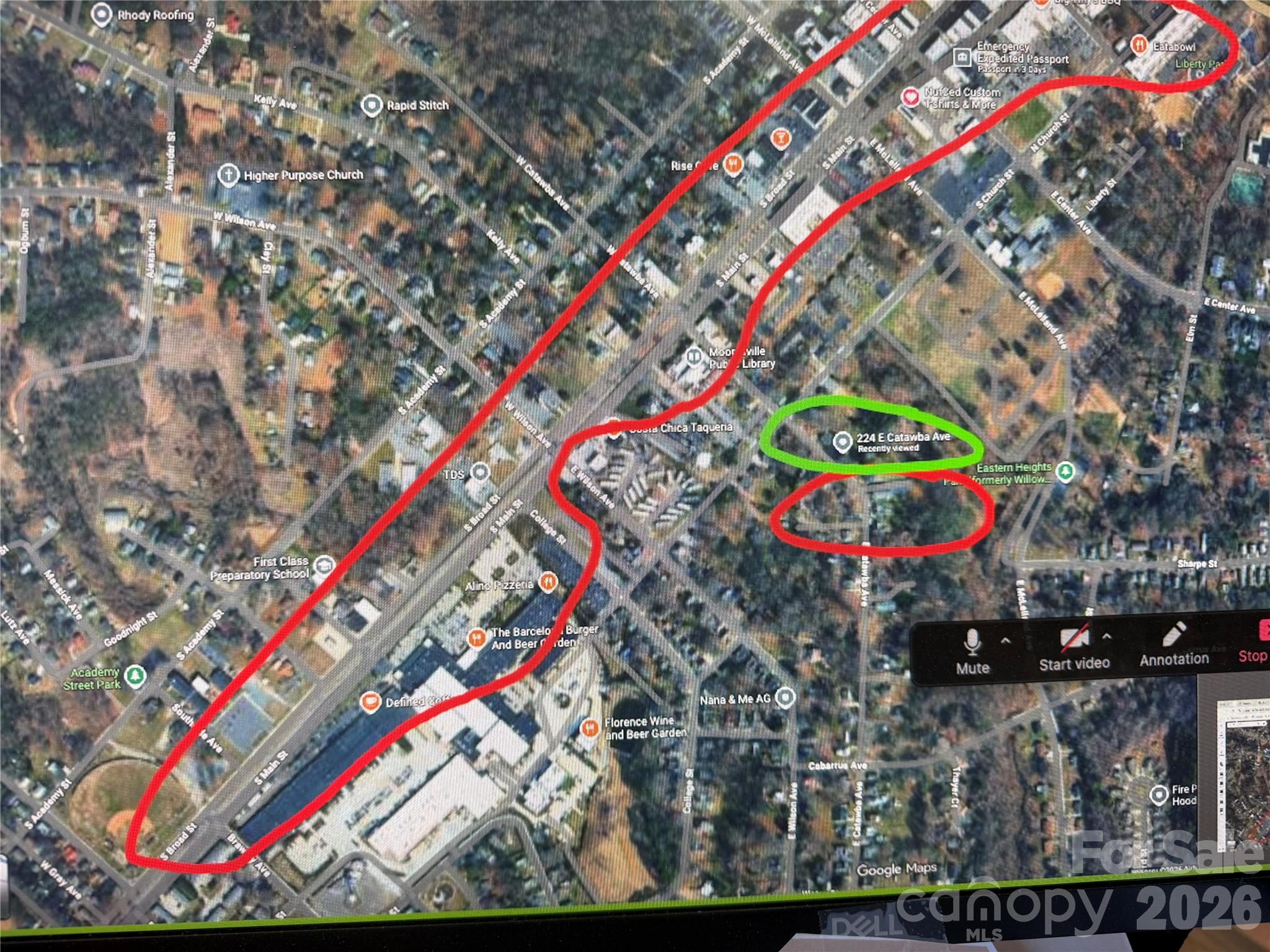 224 E Catawba Avenue Property Photo 19