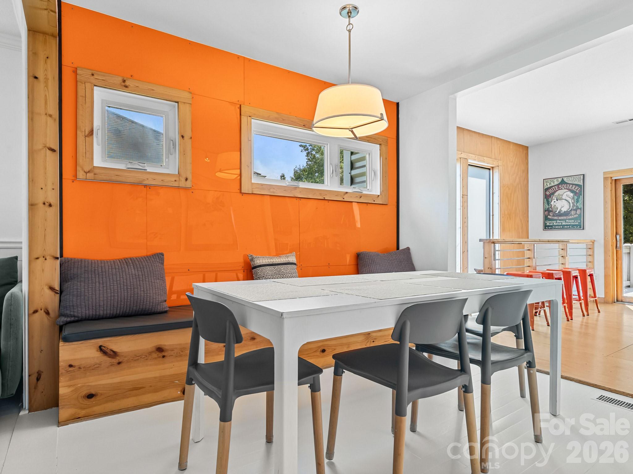 541 W Probart Street Property Photo 12