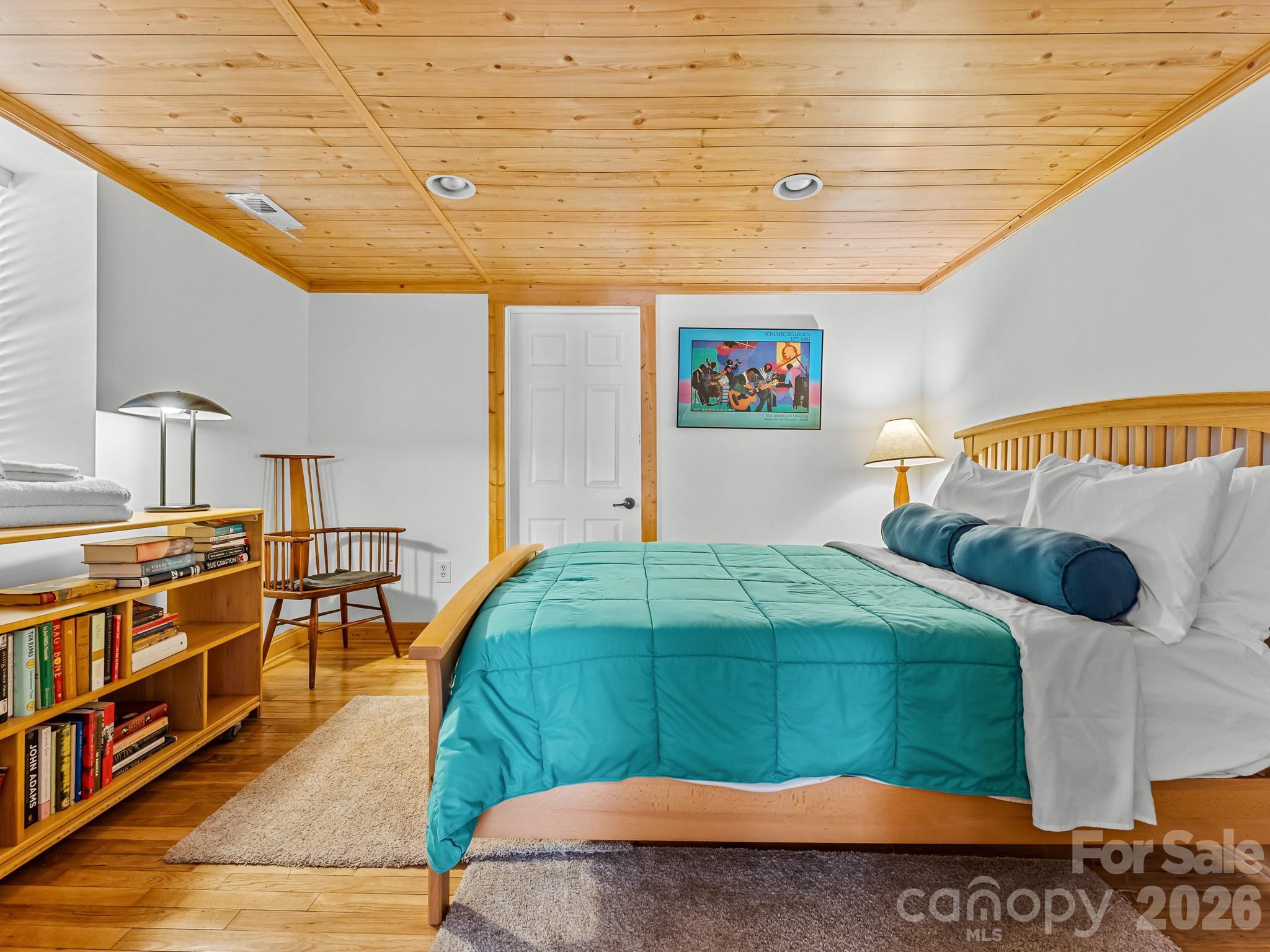 541 W Probart Street Property Photo 37