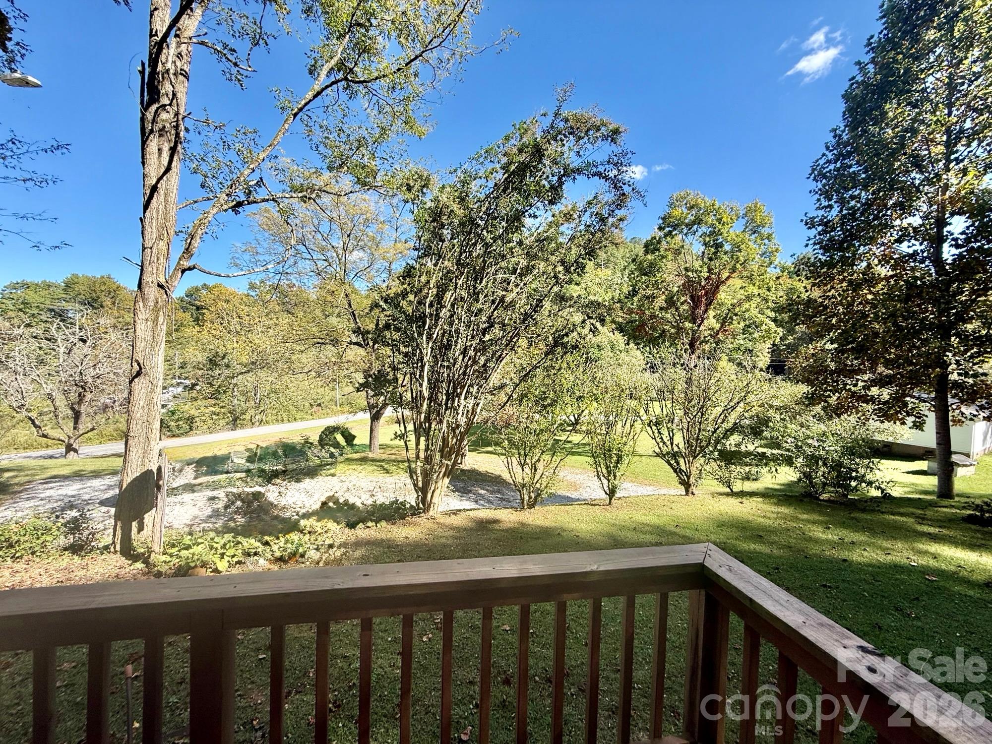 880 G W Whitmire Road Property Photo 3