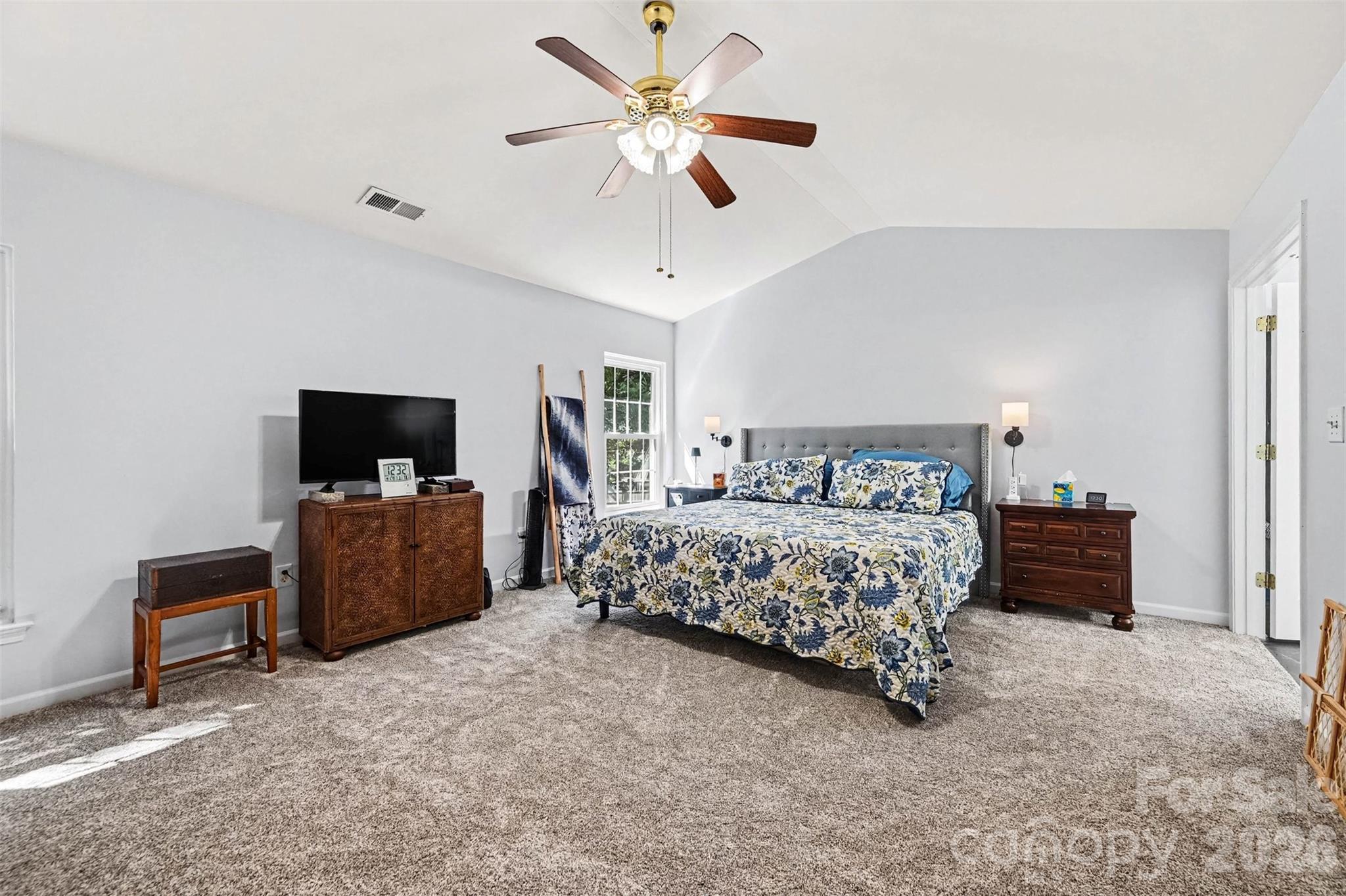 114 S Audubon Avenue Property Photo 3