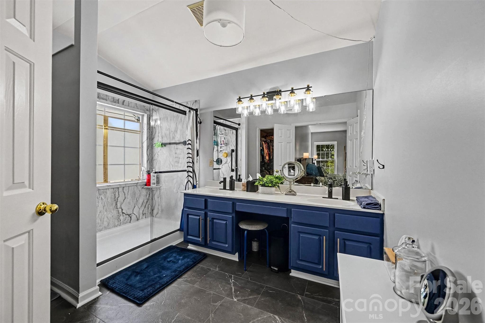114 S Audubon Avenue Property Photo 4