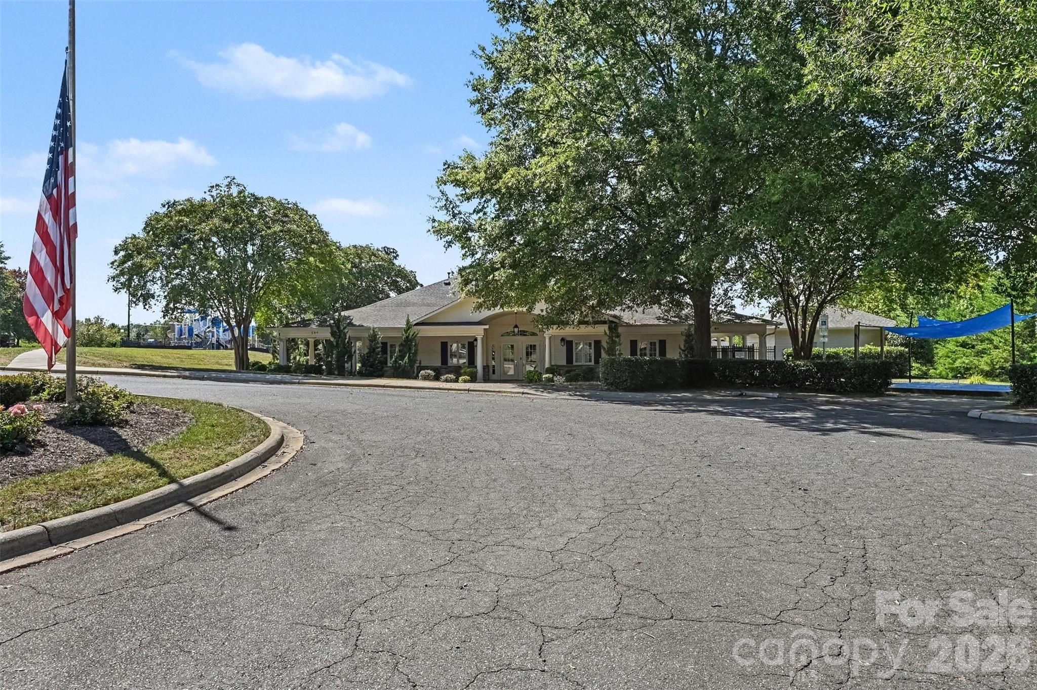114 S Audubon Avenue Property Photo 44