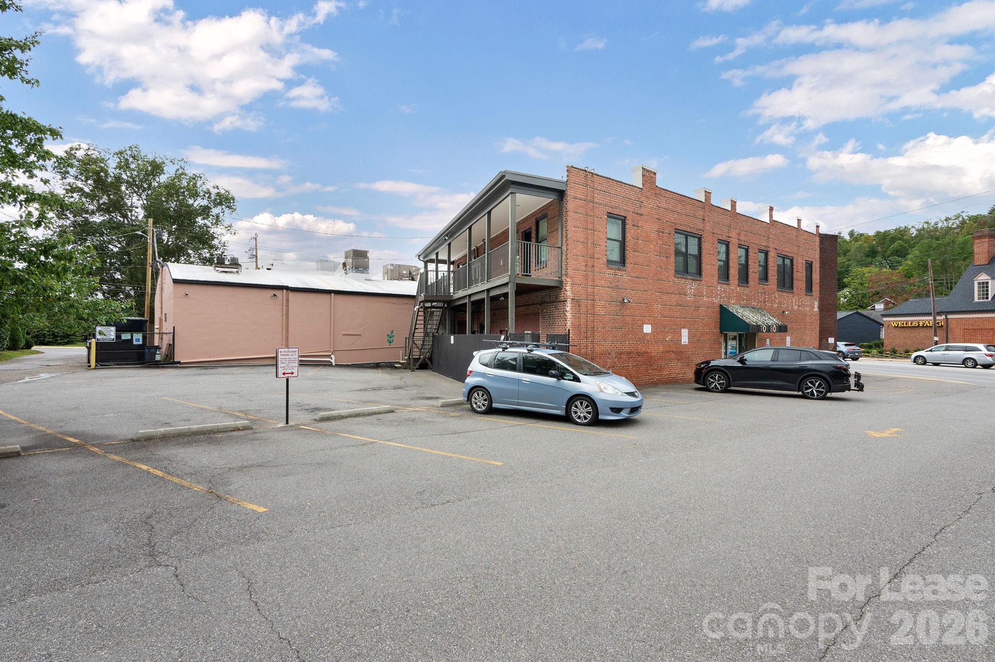 793 Merrimon Avenue Property Photo 2