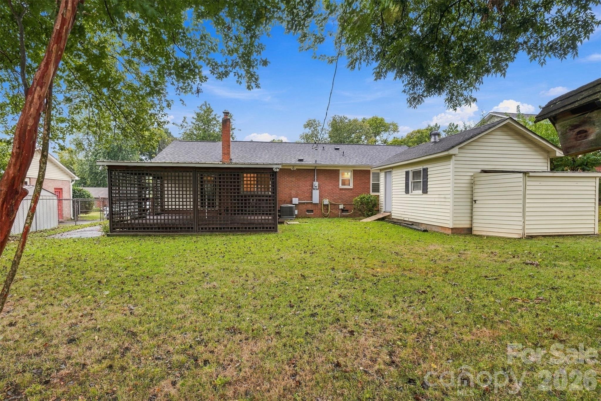 7033 Starvalley Drive Property Photo 2