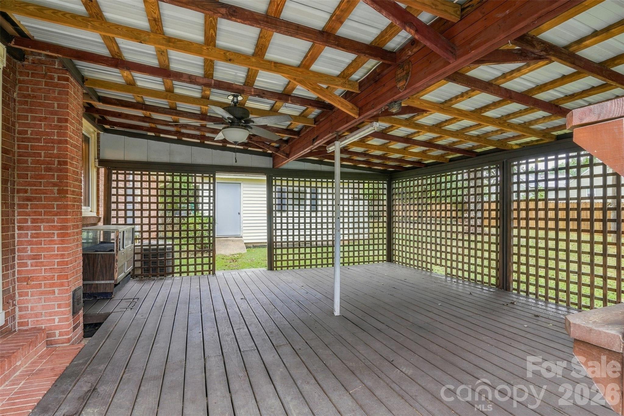 7033 Starvalley Drive Property Photo 3