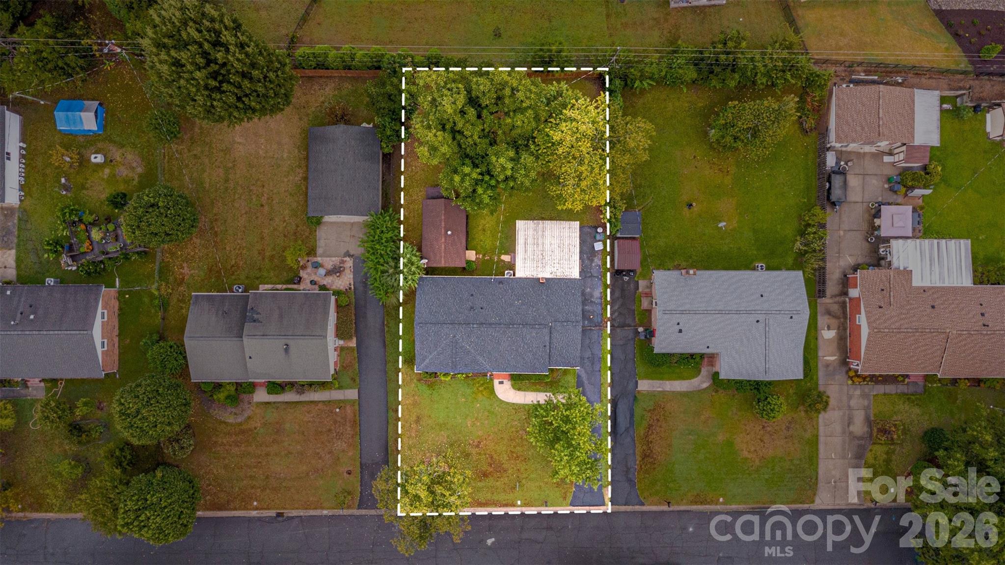 7033 Starvalley Drive Property Photo 16