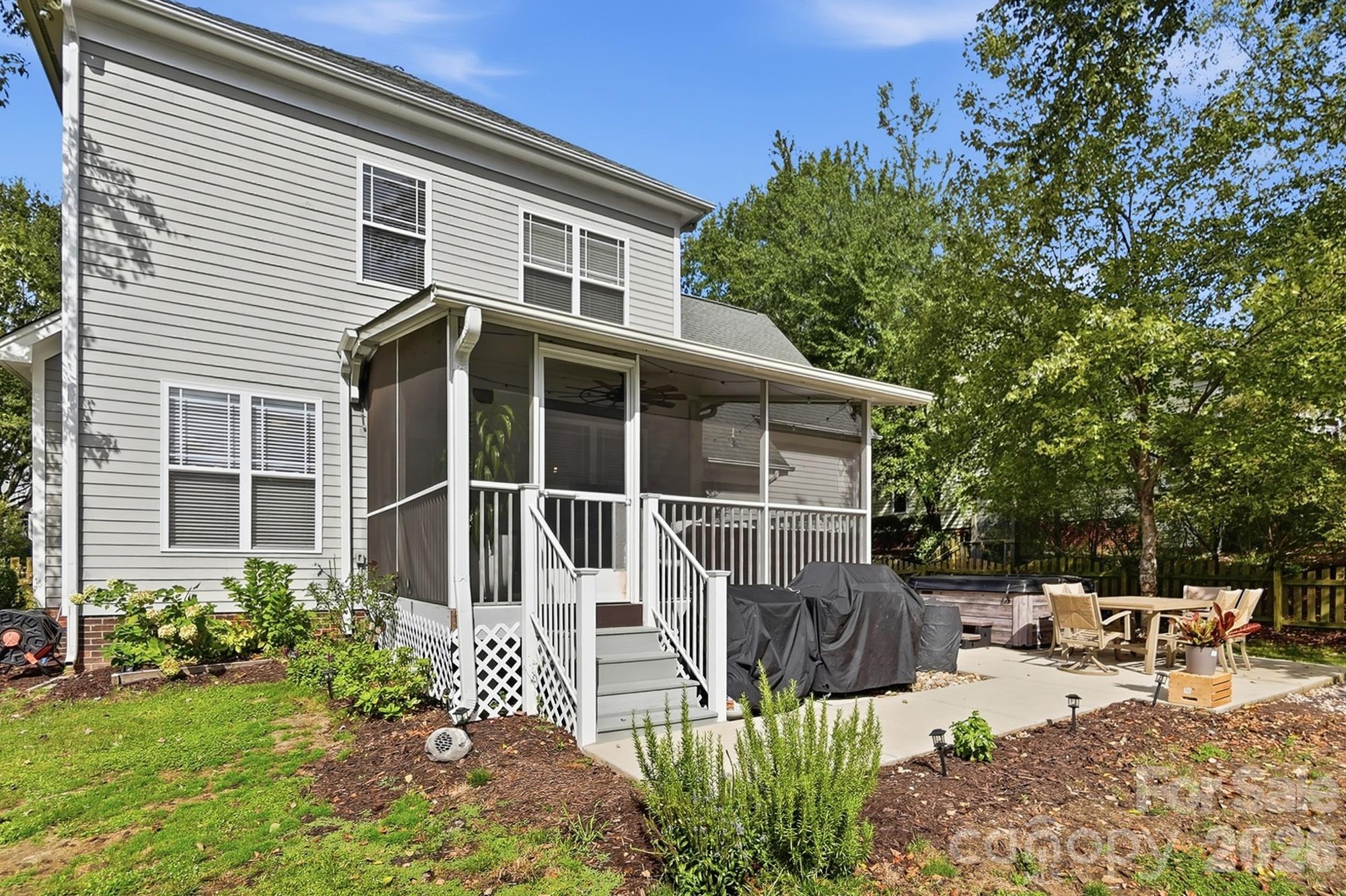 7337 Cascading Pines Drive Property Photo 43