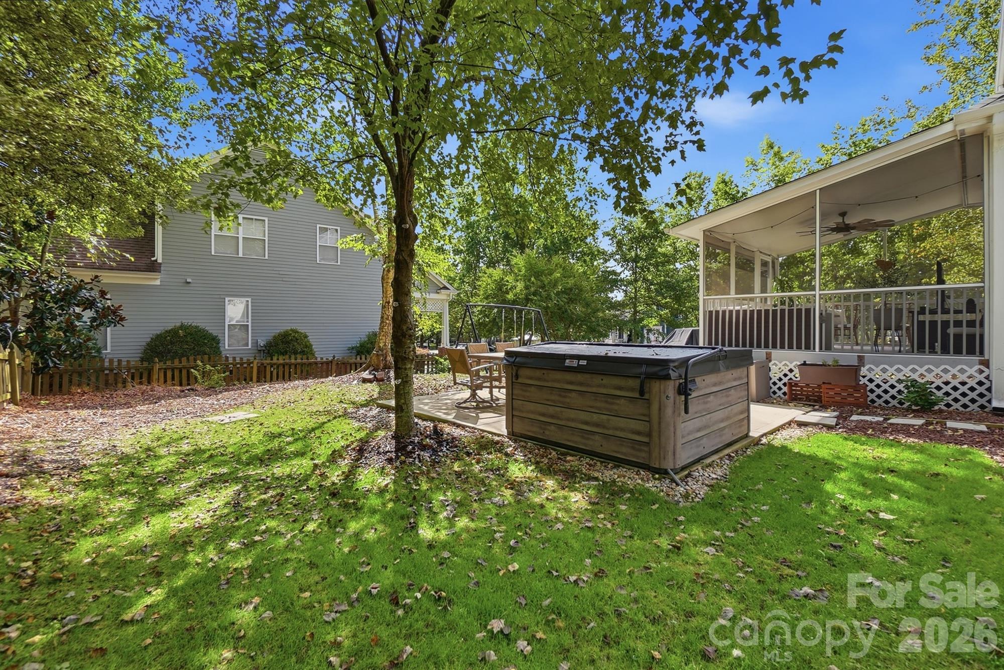 7337 Cascading Pines Drive Property Photo 47