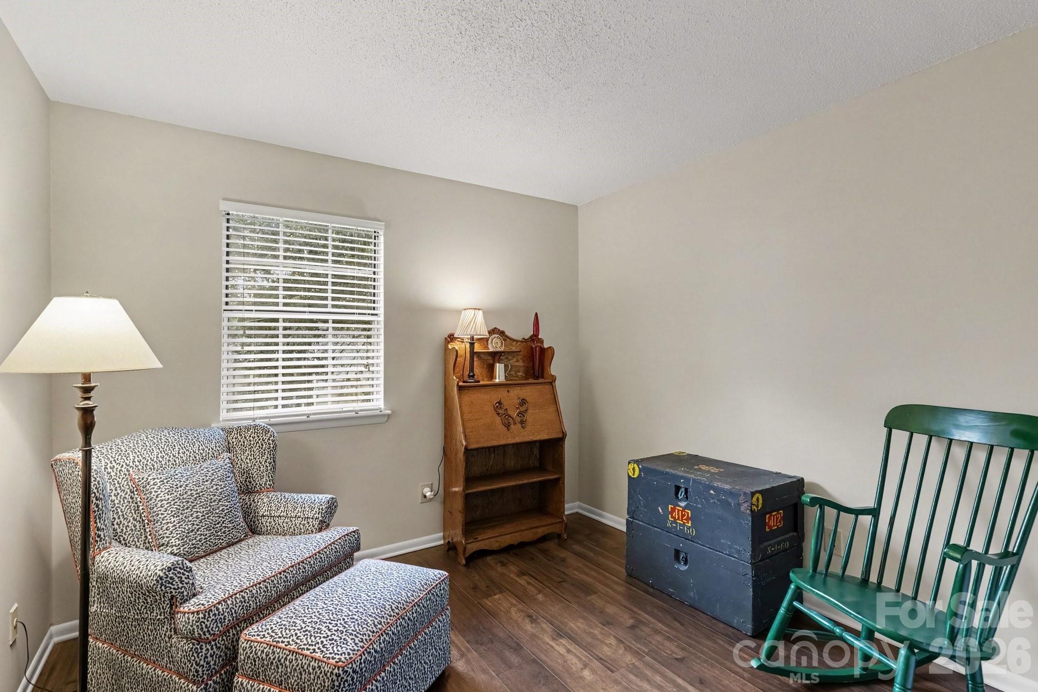 3272 Heathstead Place Property Photo 21